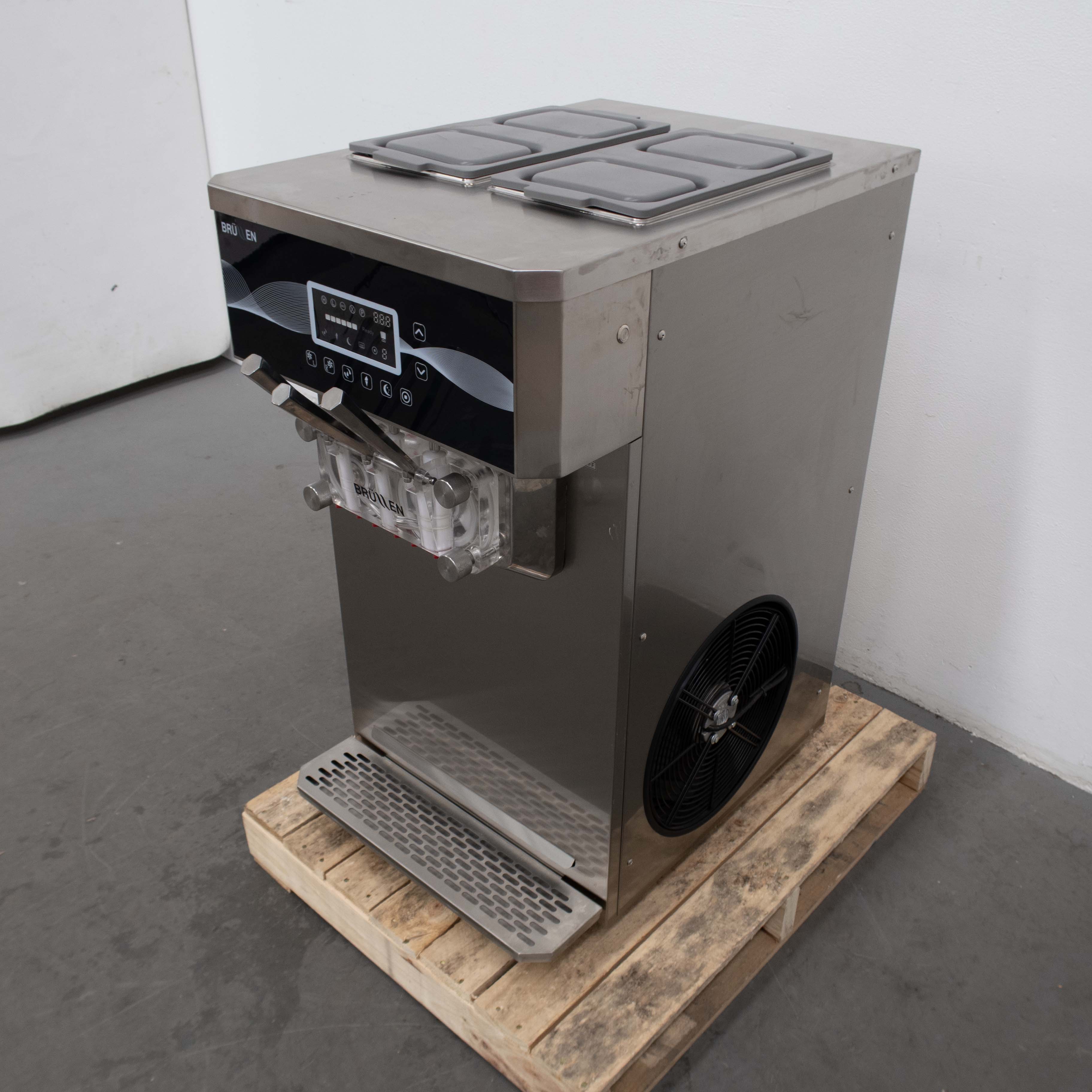 Brullen i26 PRO Gravity Feed Ice Cream Machine - 862437