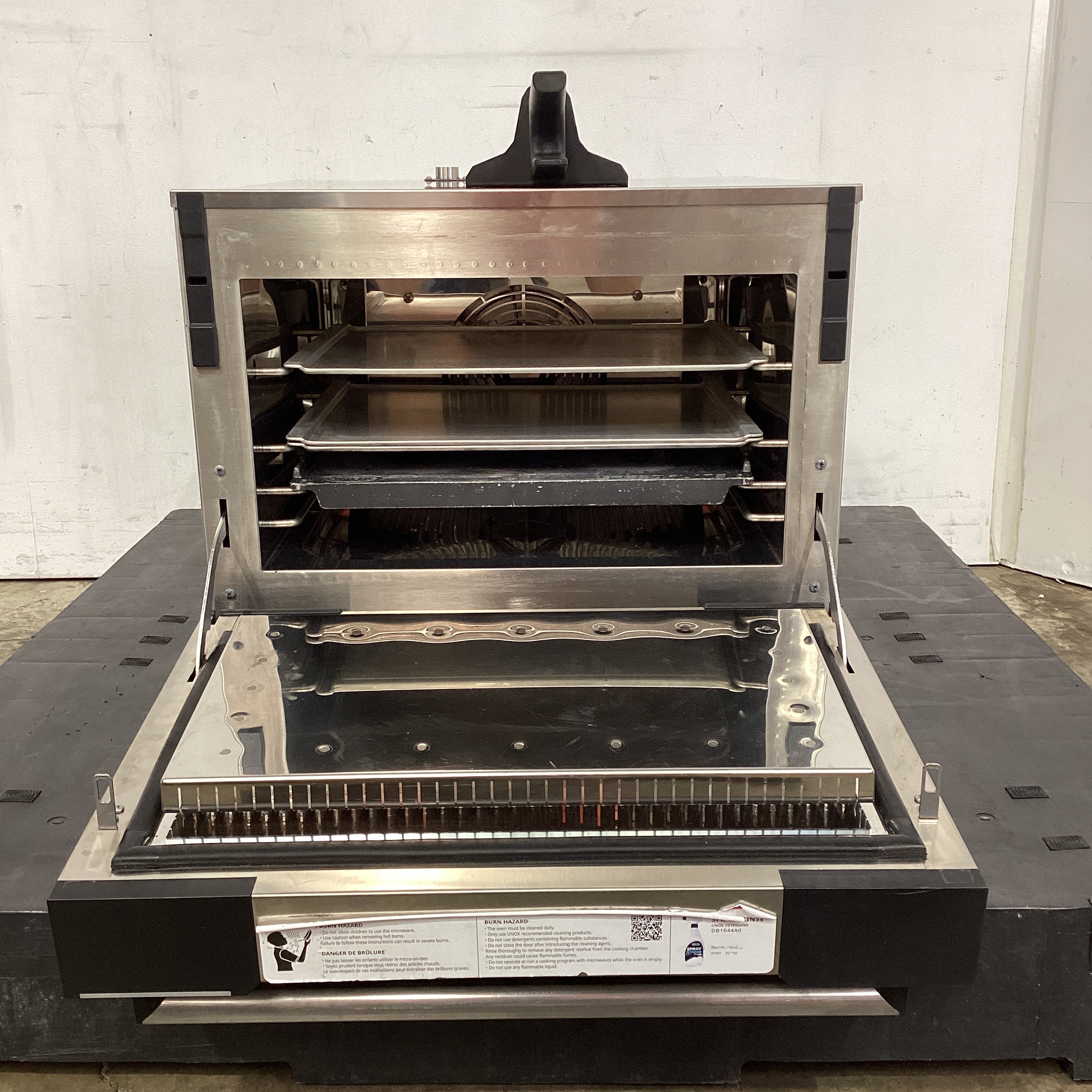 Unox XESR-03HS-EDDN Speed Oven - 863276