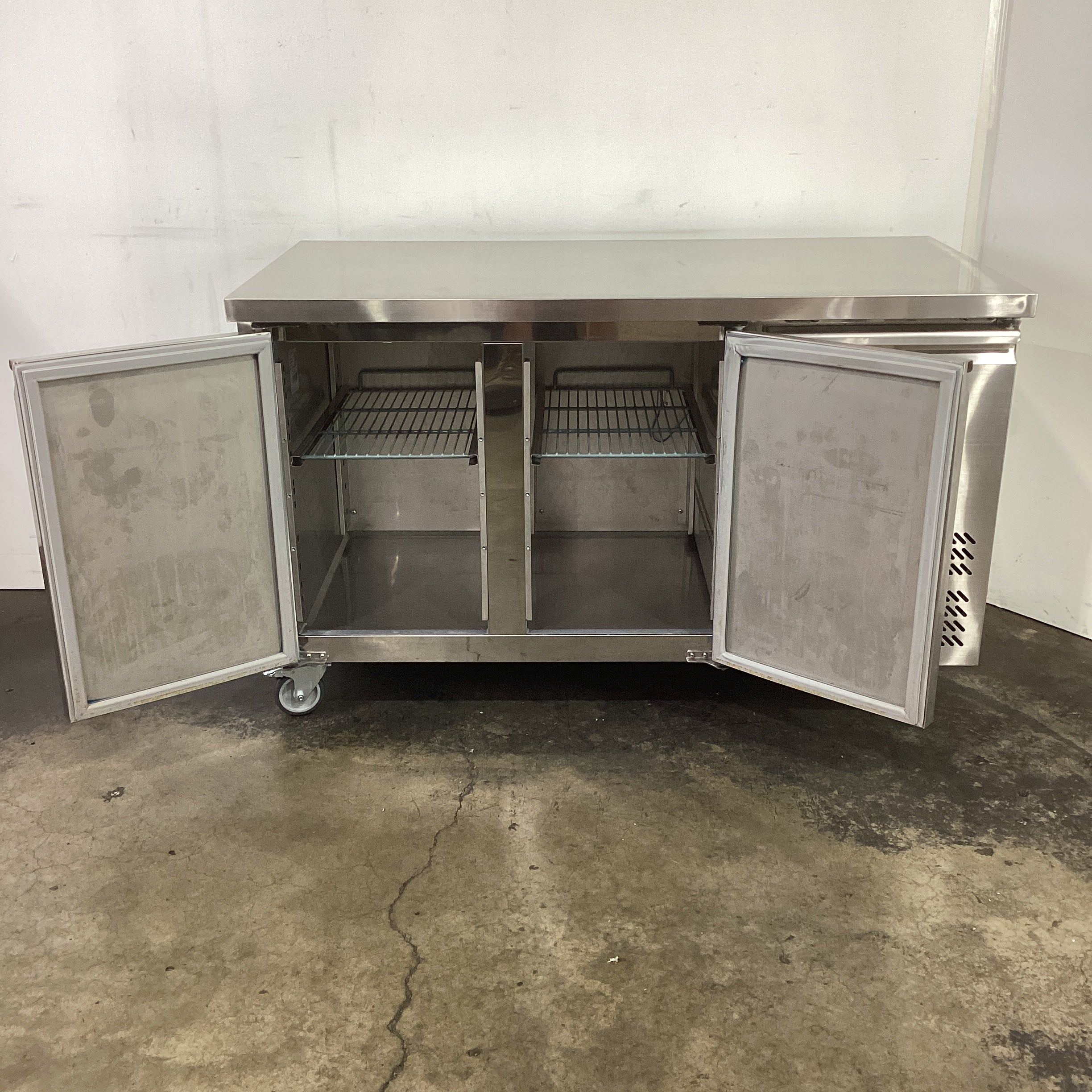 FED-X XUB7C13S2V Bench Fridge - 863483