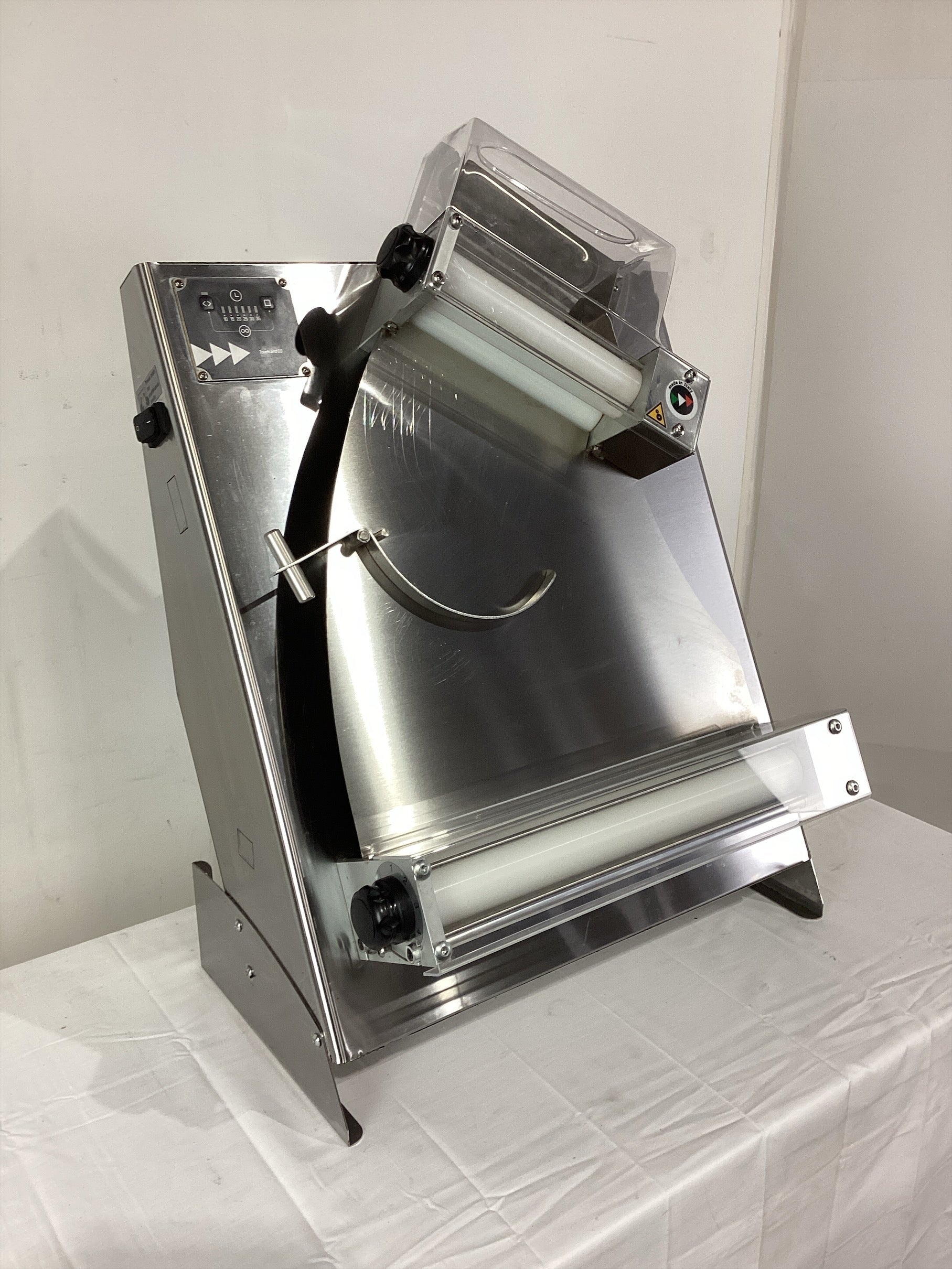 Prismafood DSAT420 Pizza Dough Roller - 865032