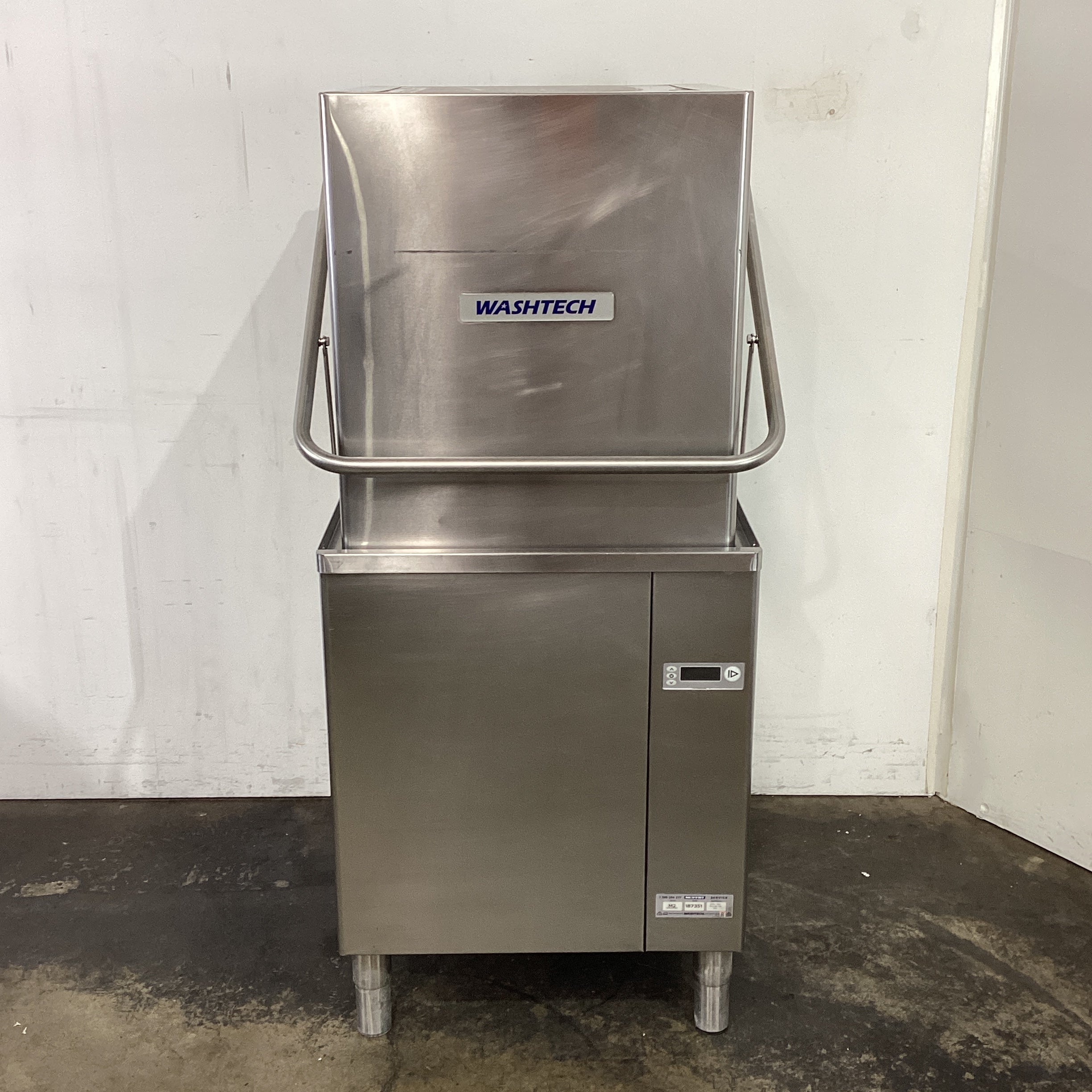 Washtech M2 Passthrough Dishwasher - 865557