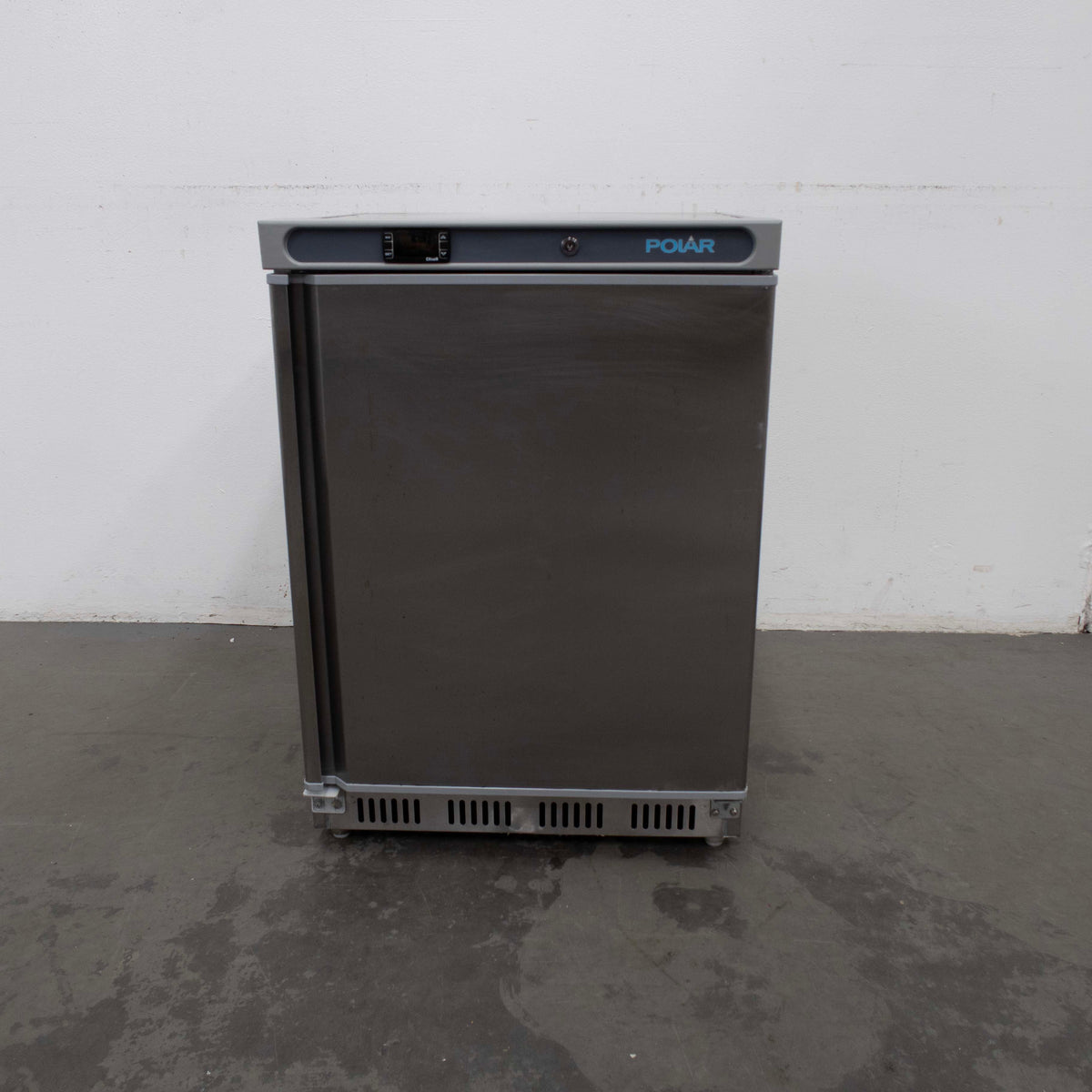 Polar CD081-A-02 Undercounter Bench Freezer - 865881