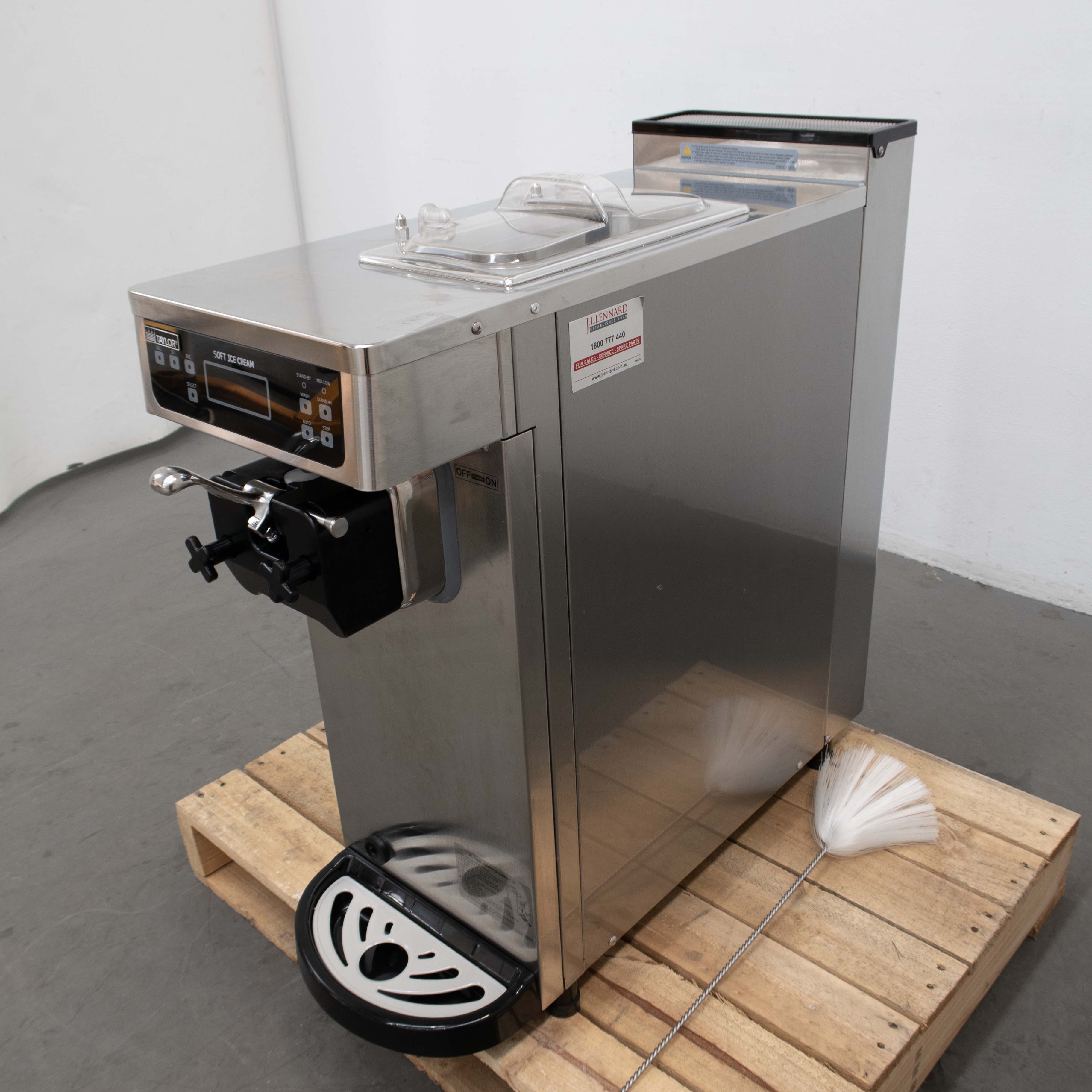 Icetro ISI-161TH Soft Serve Machine - 866270