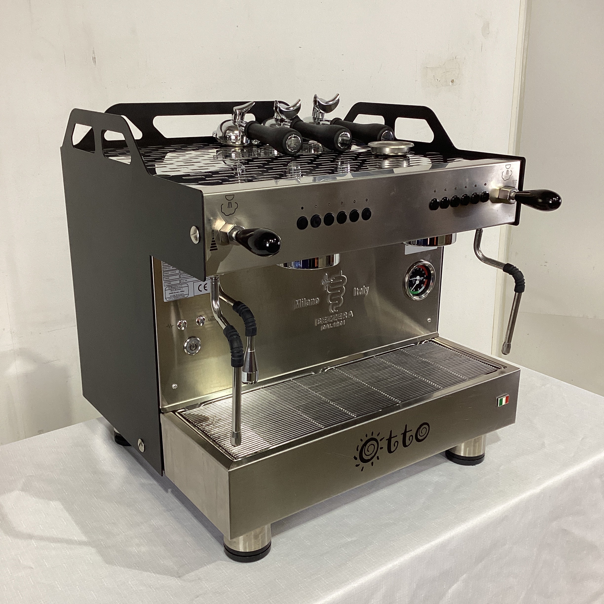 Bezzera Otto 2 Group Coffee Machine - 867151