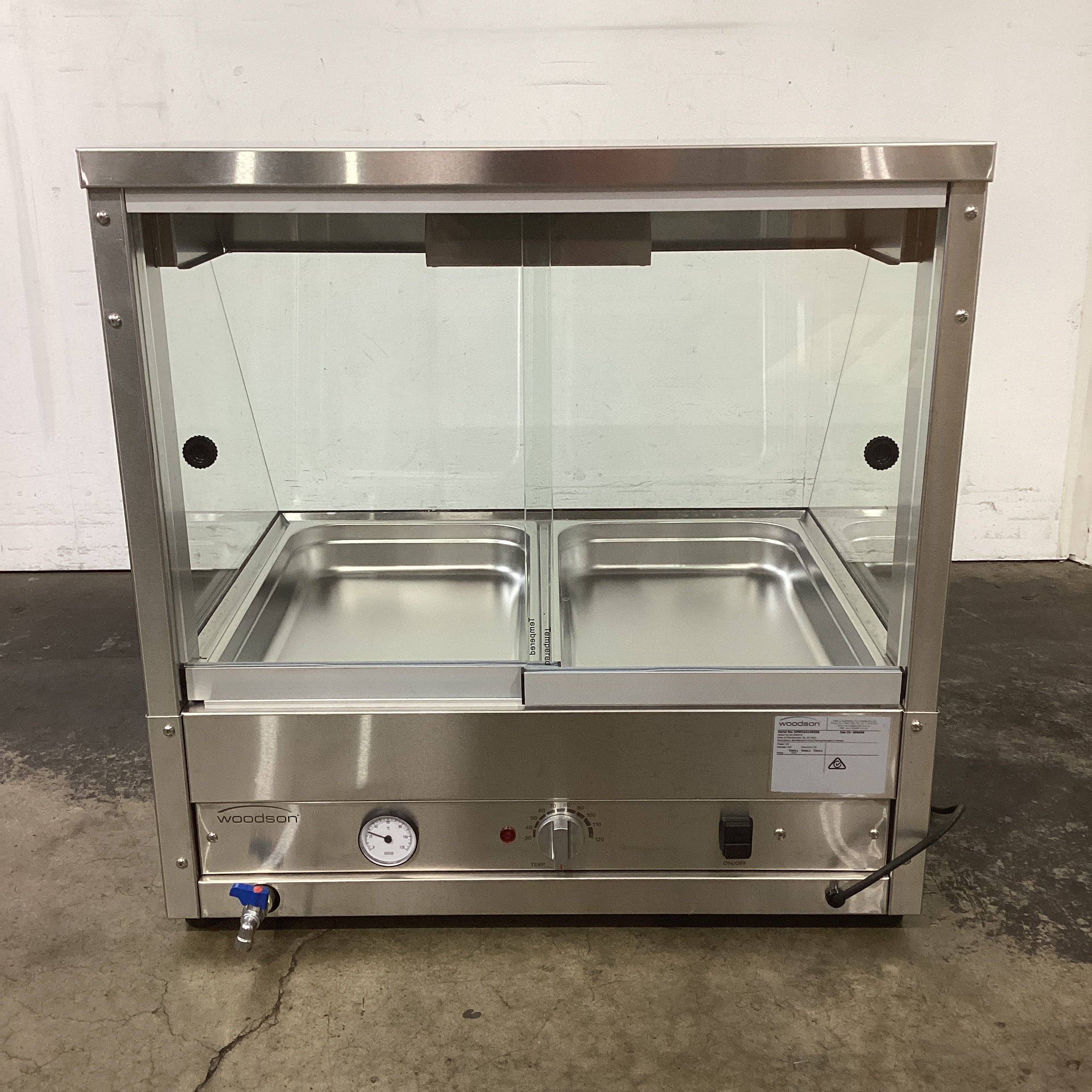 Woodson W.HFS22B Heated Display - 867240