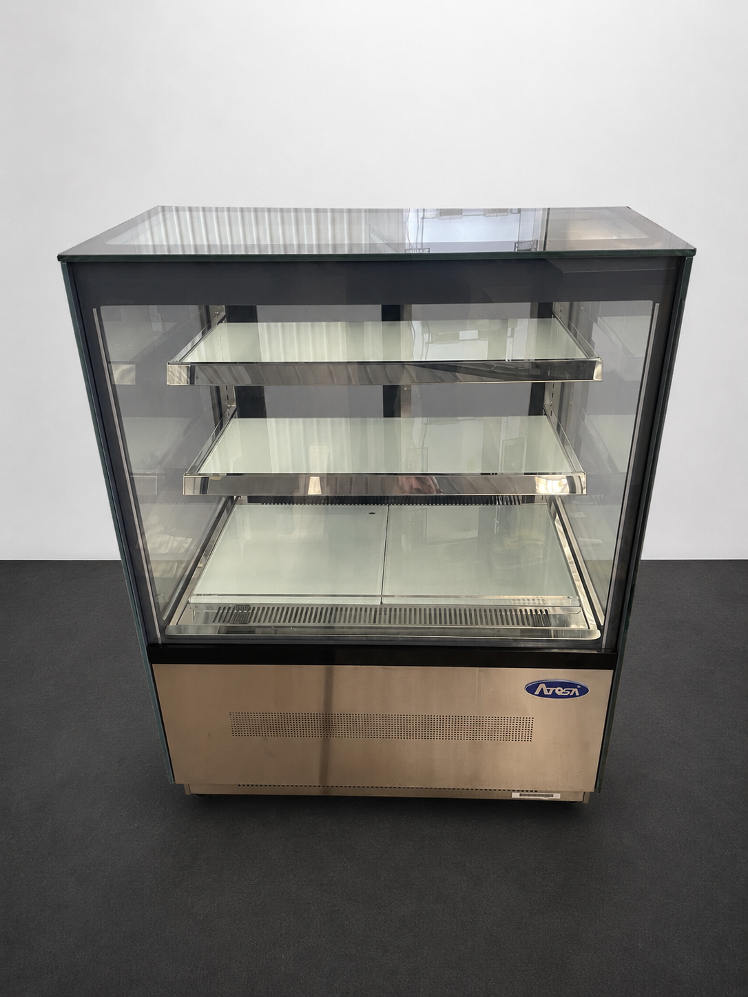 Atosa WDF097F Refrigerated Display - 868177
