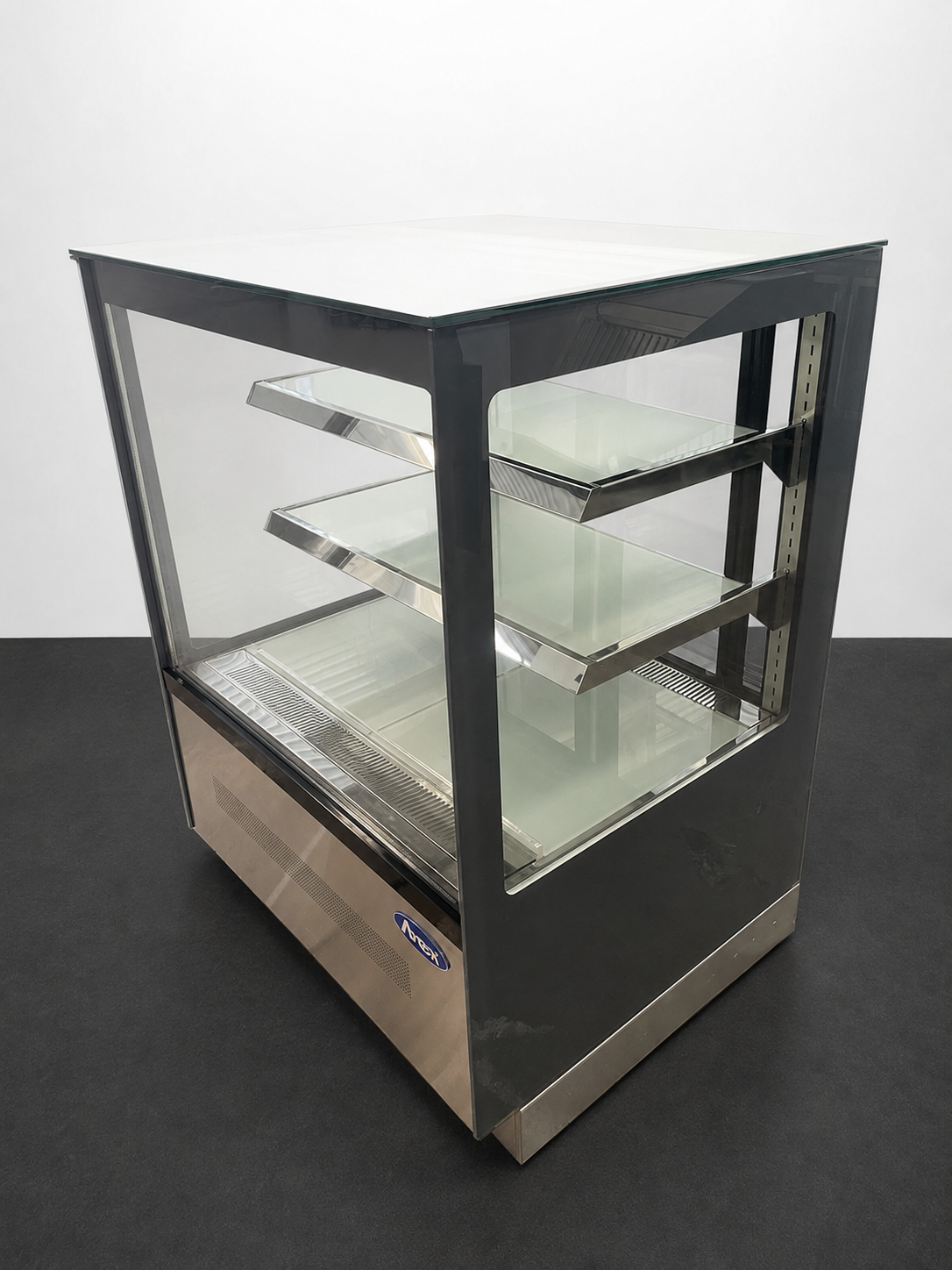 Atosa WDF097F Refrigerated Display - 868177
