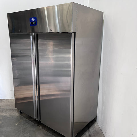 Norsk NSK-1410TN Upright Fridge - 868383