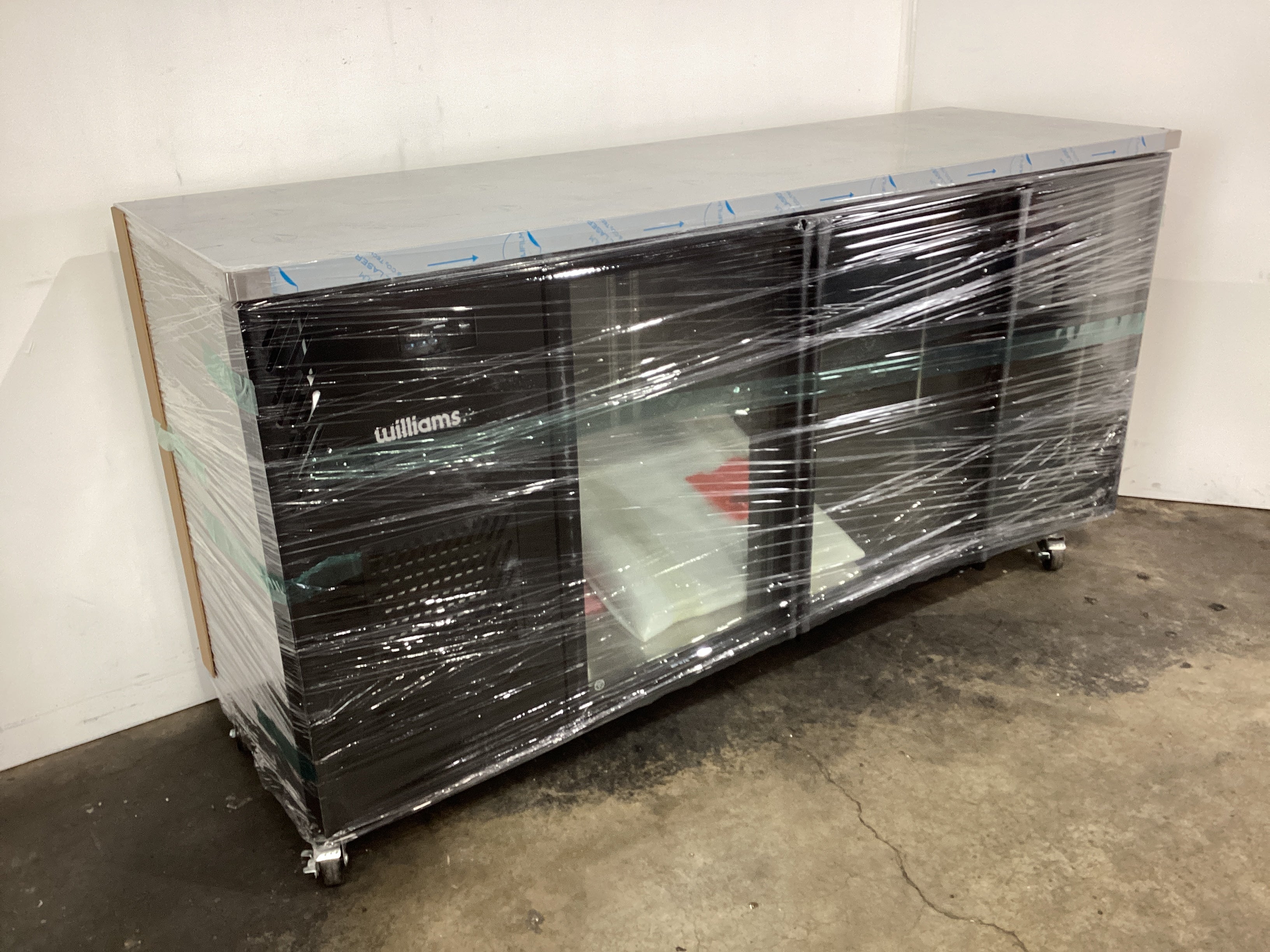 As New Williams HC3UGBHC-000 Bar Fridge - 868716