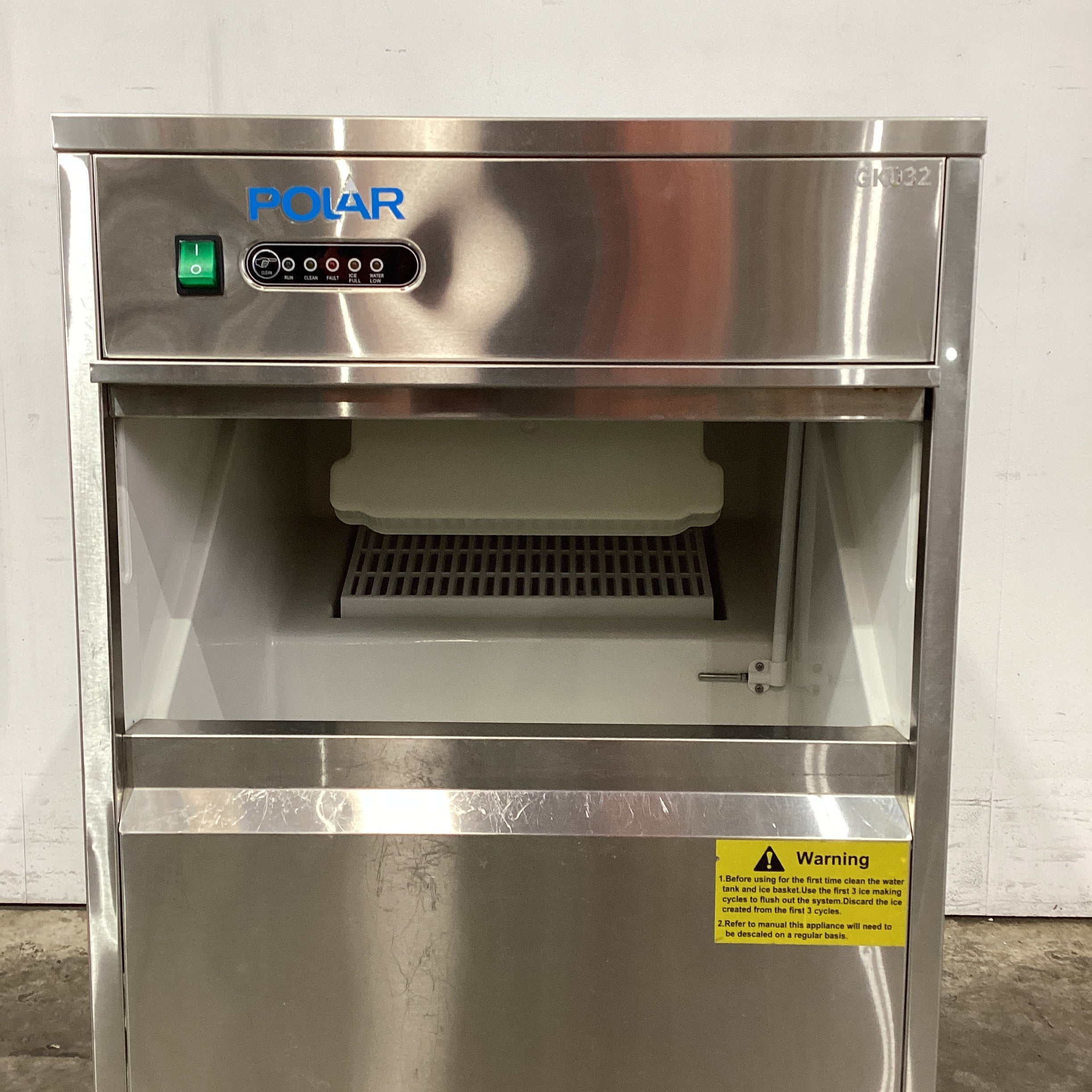 Polar G-Series GK032-A Ice Machine - 868805