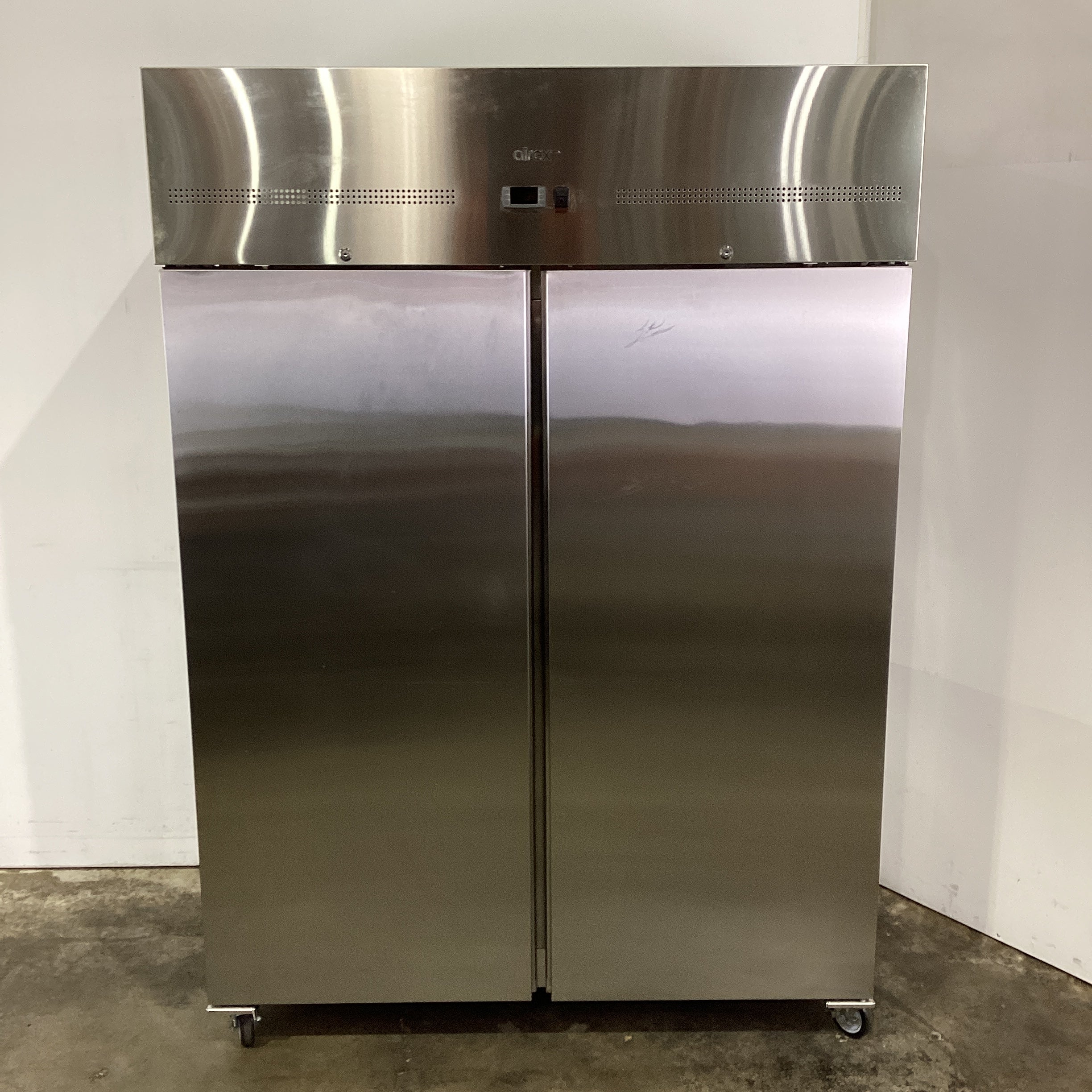 Airex AXF-URGN-2D1 Upright Freezer - 869110