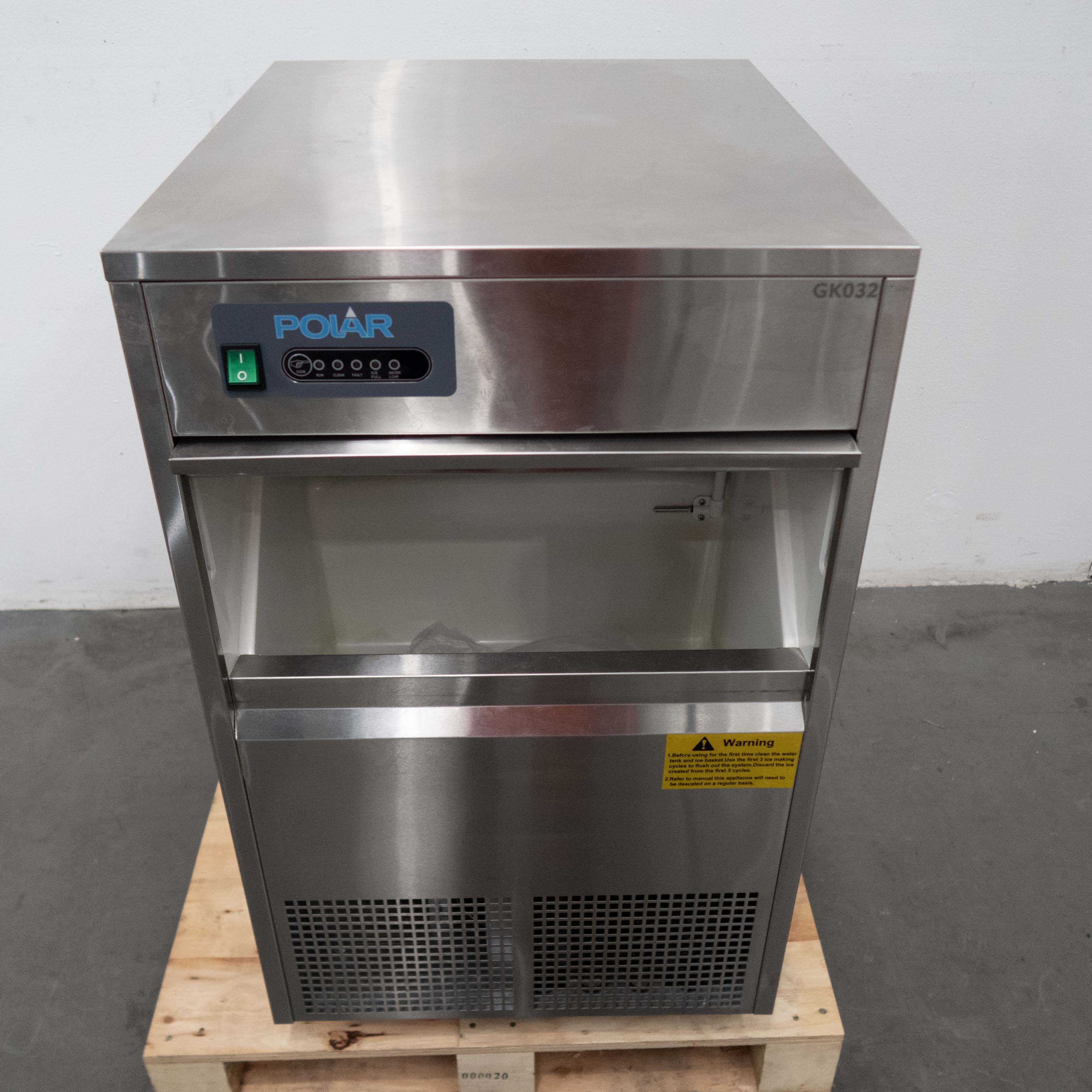 Polar GK031-A Ice Machine - 869412