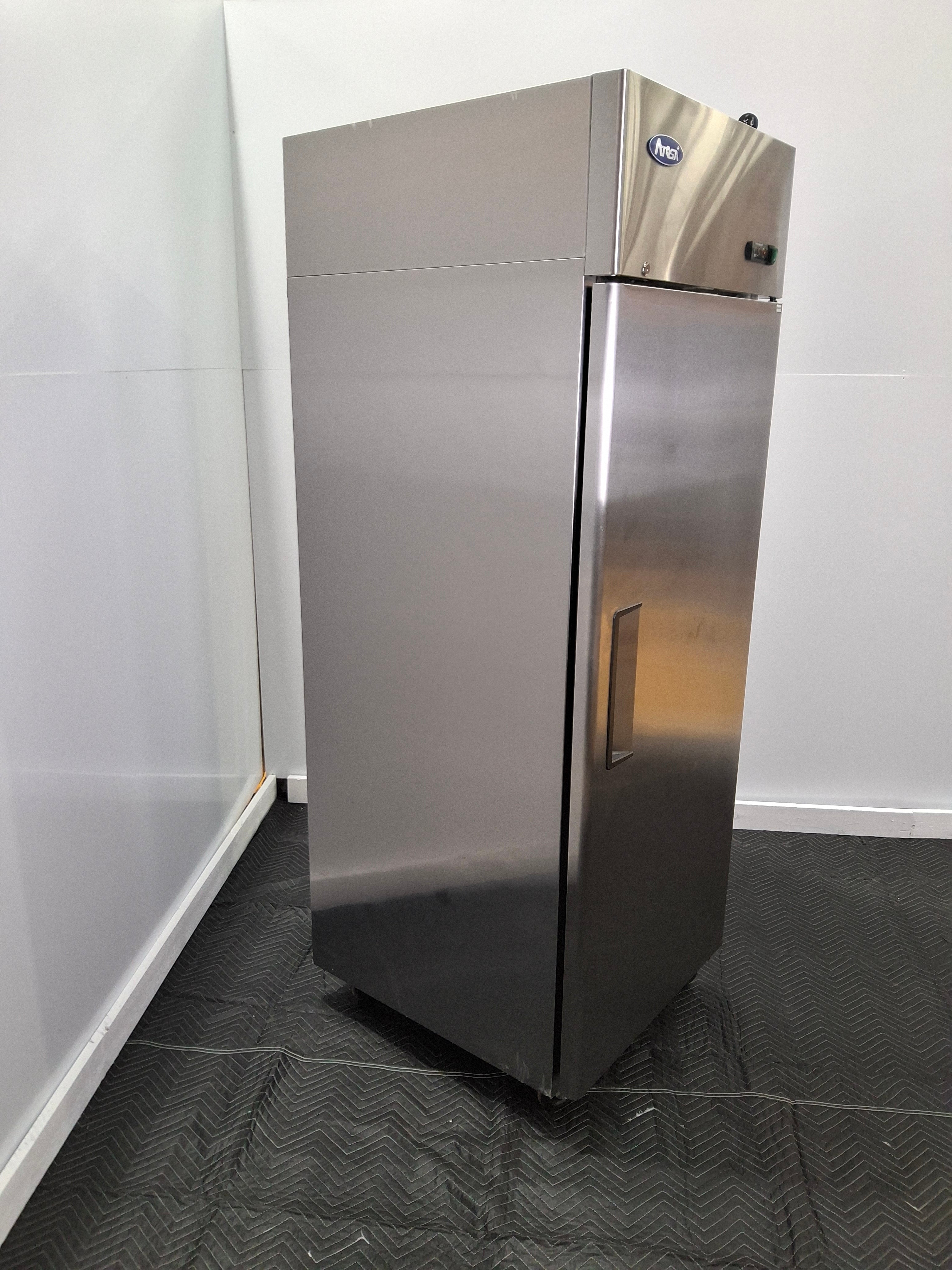 Atosa MBF8004GR Upright Fridge - 869501