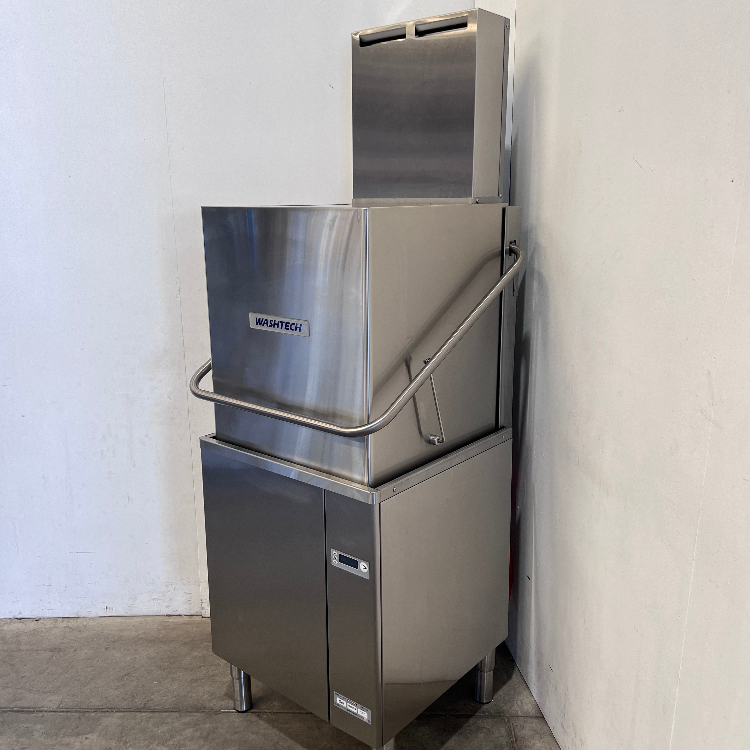 Washtech M2C Passthrough Dishwasher - 872111