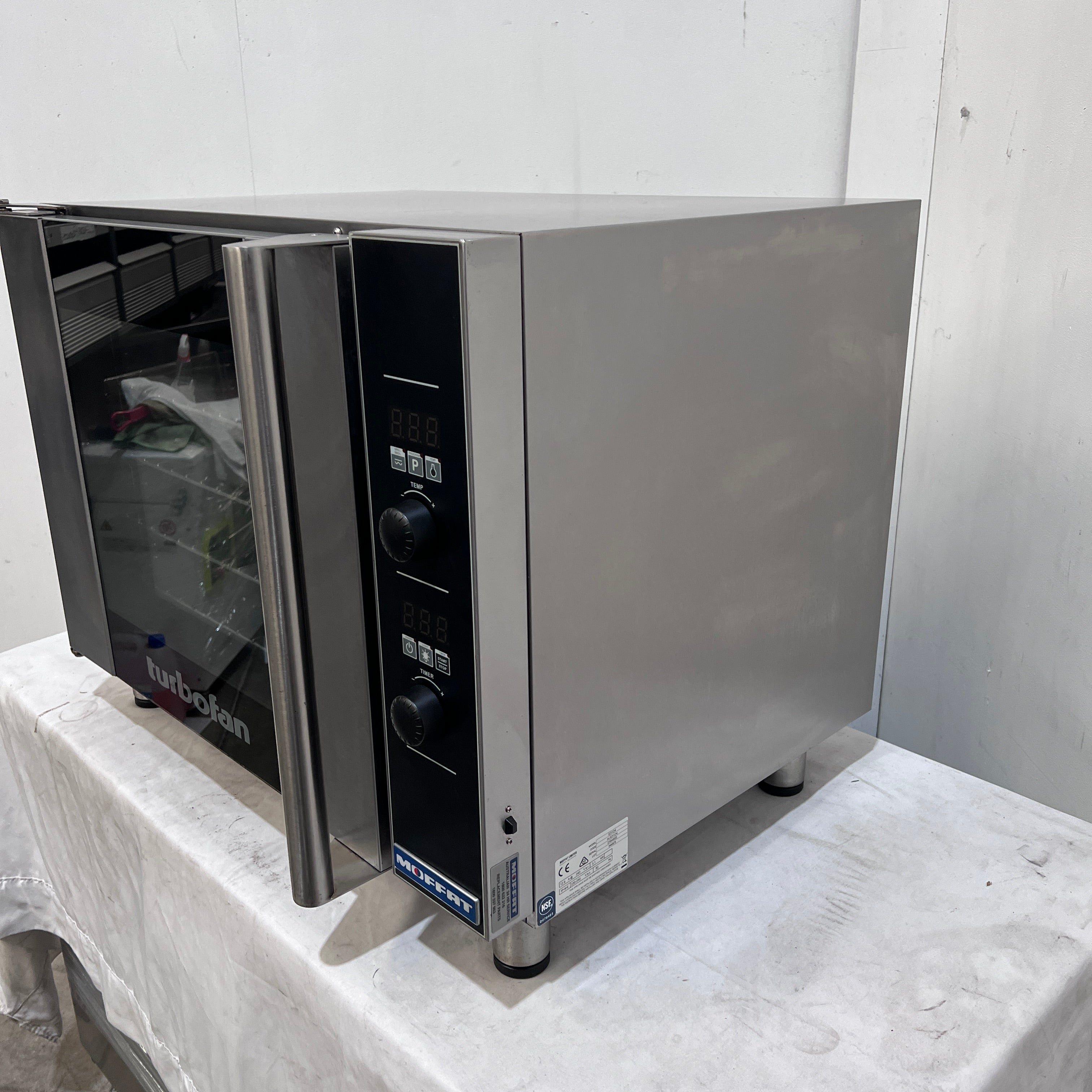 Turbofan E31D4 4 Tray Convection Oven - 872802