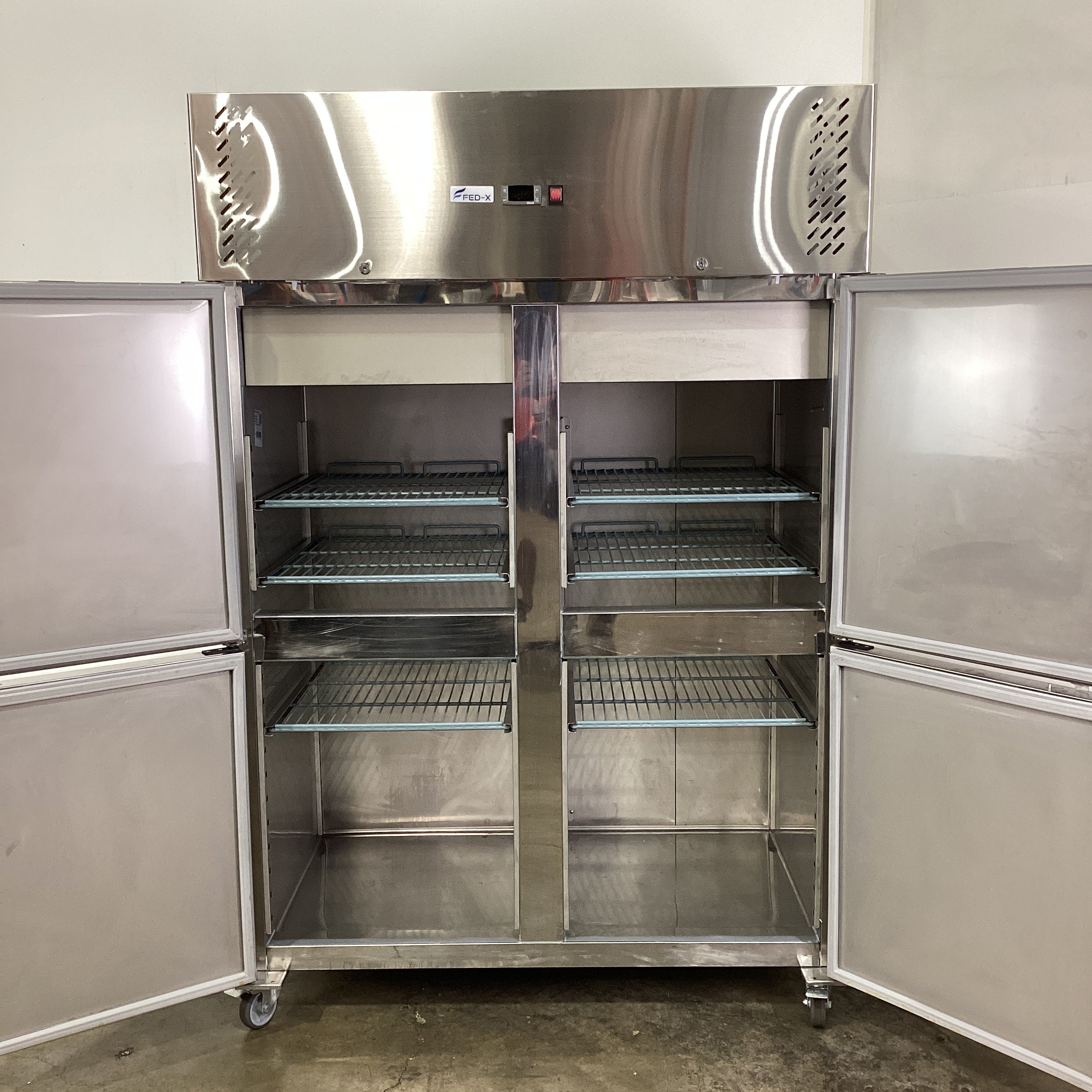 FED-X XURC1200S2V Upright Fridge - 873260