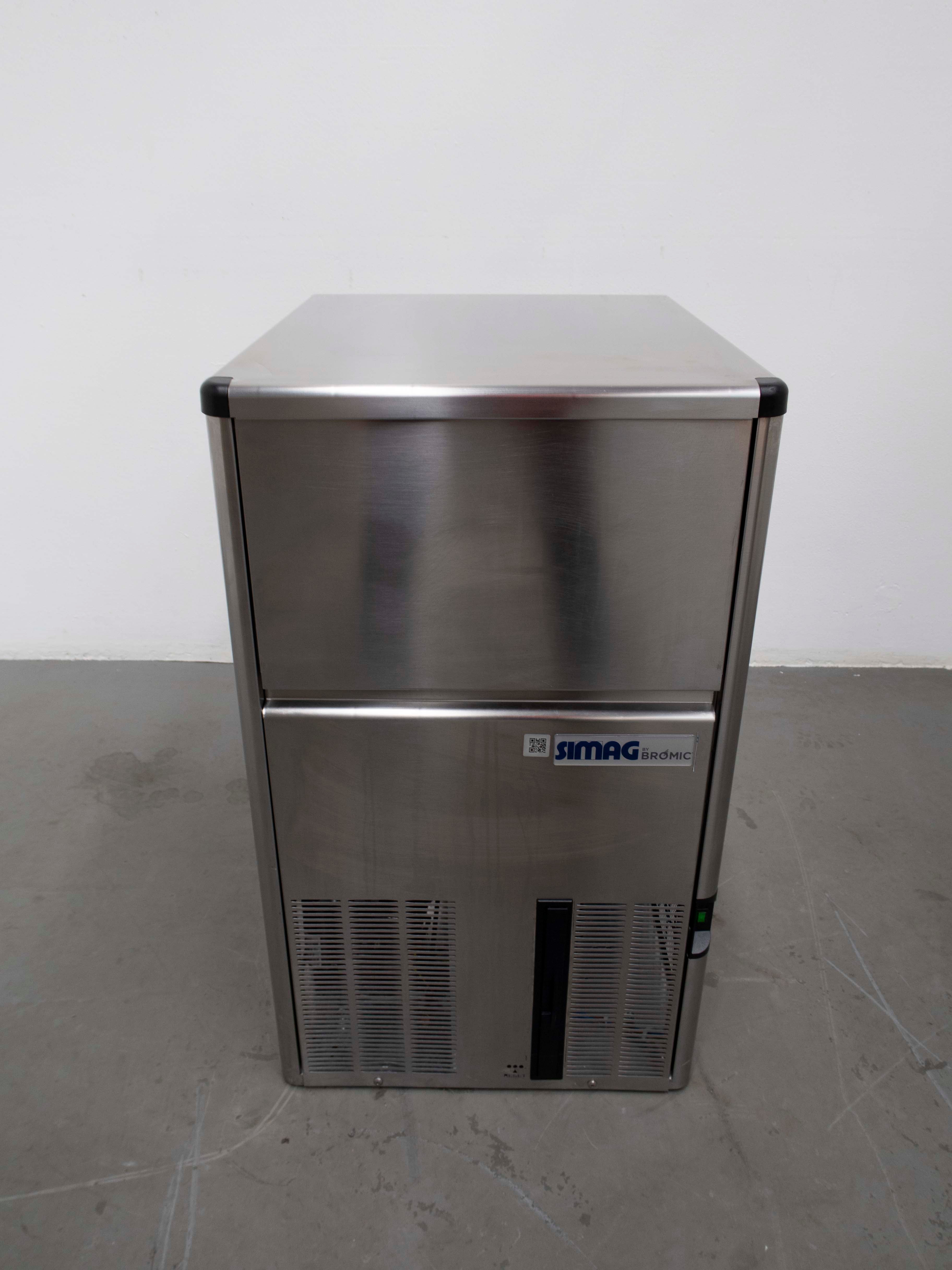 Bromic IM0043SSC Ice Machine - 873661