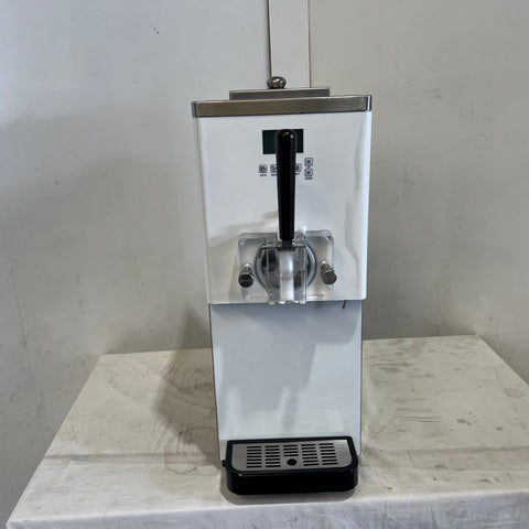 Mama Mia M-50 Ice Cream Machine - 873980