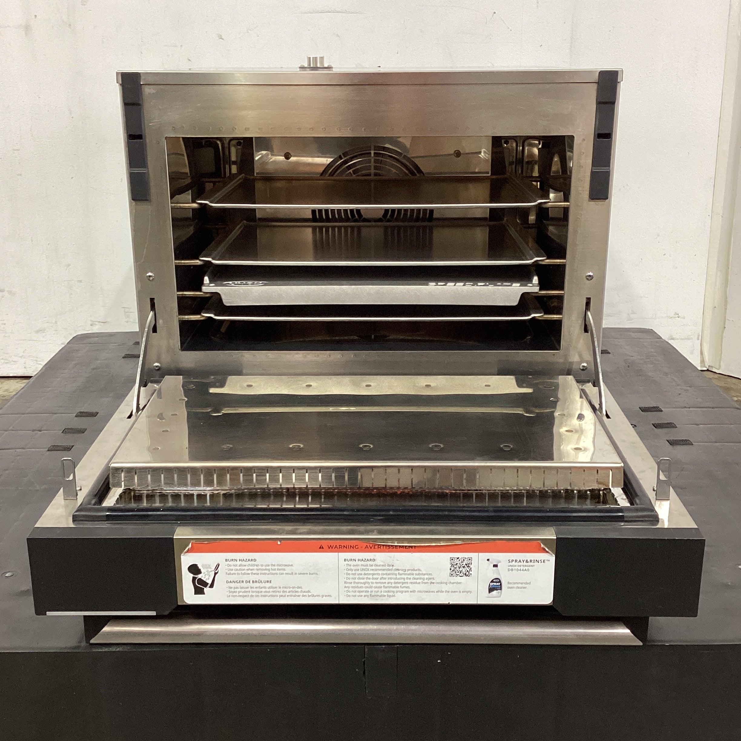 Unox XESR-03HS-EDDN Speed Oven - 874405