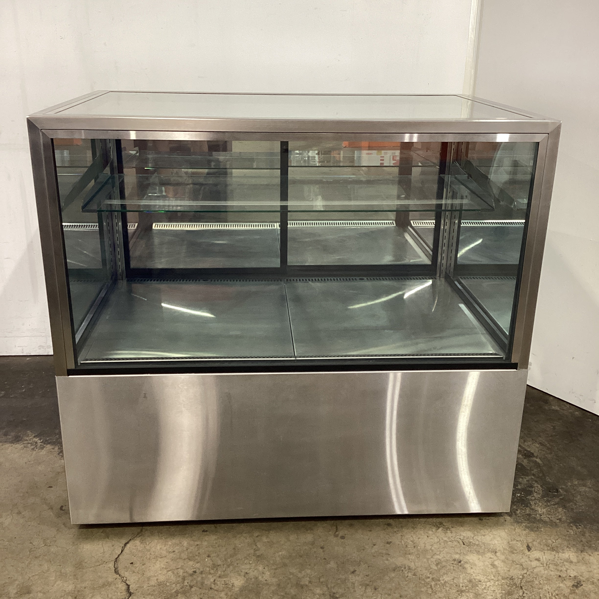 Festive RC12 Cold Food Display - 874810