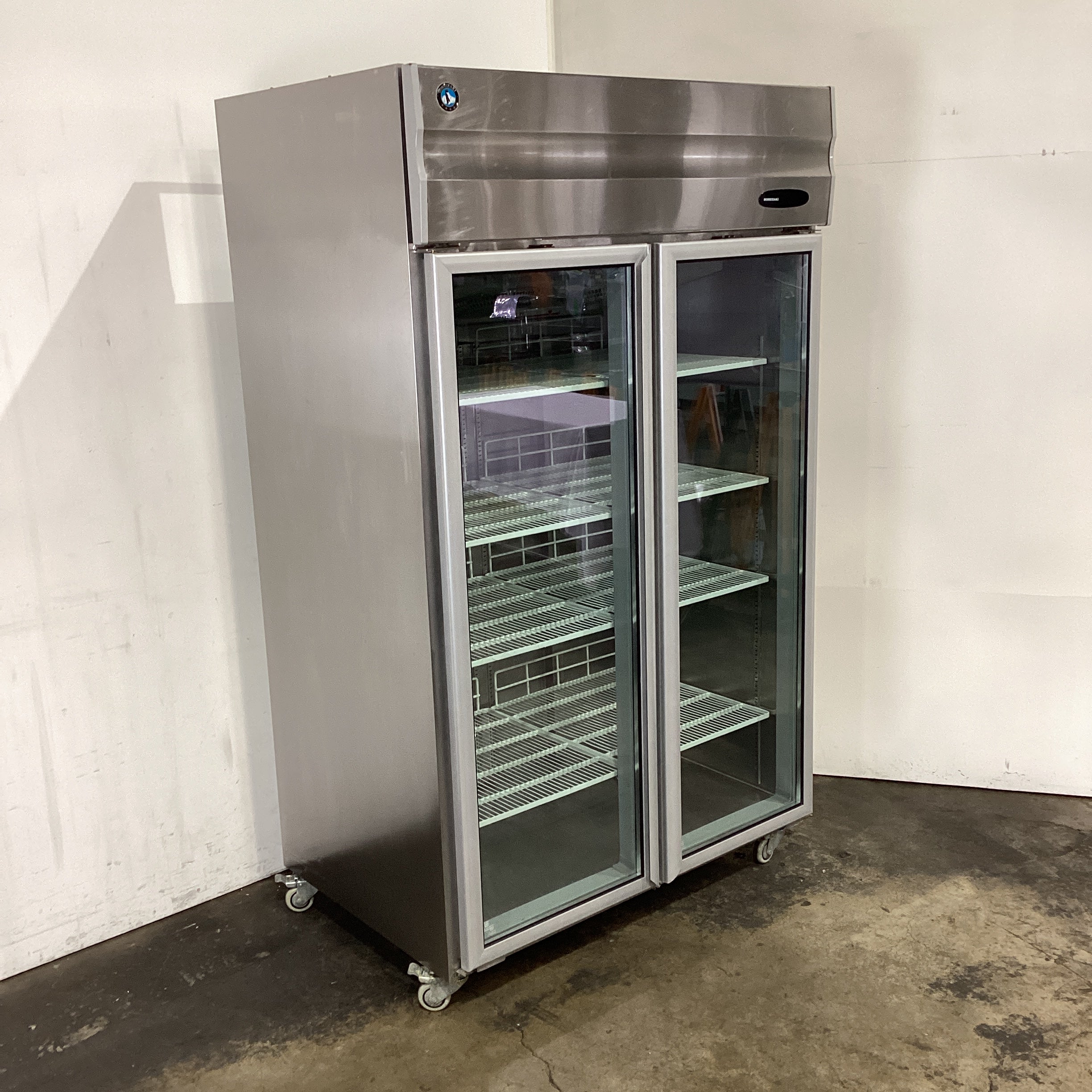 Hoshizaki HRWE127LS4-LG Upright Fridge - 875302