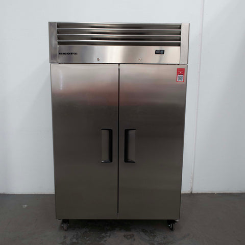 Skope RF7.UPF.2.SD Upright Freezer - 875901