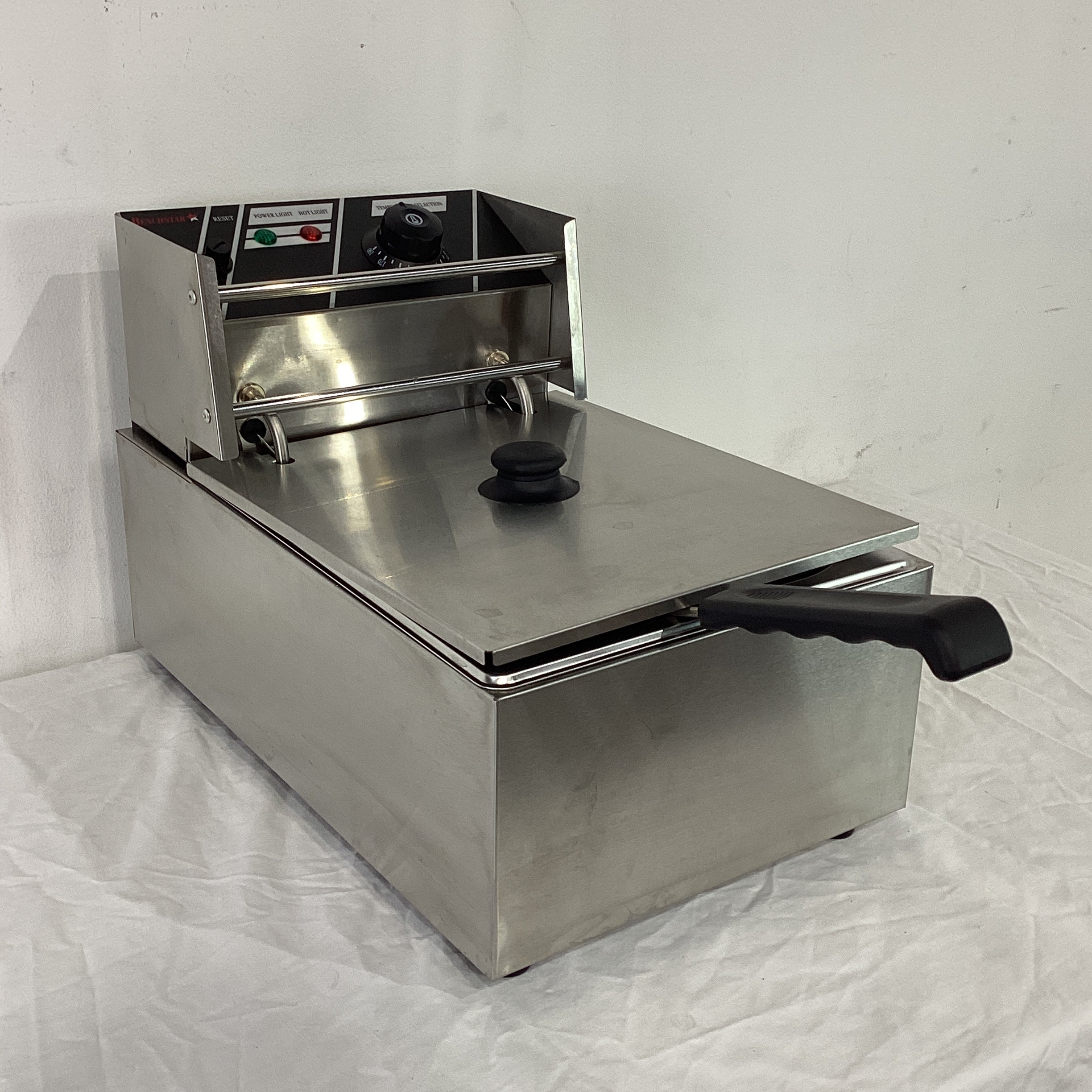Benchstar TEF-81KW Countertop Fryer - 876255