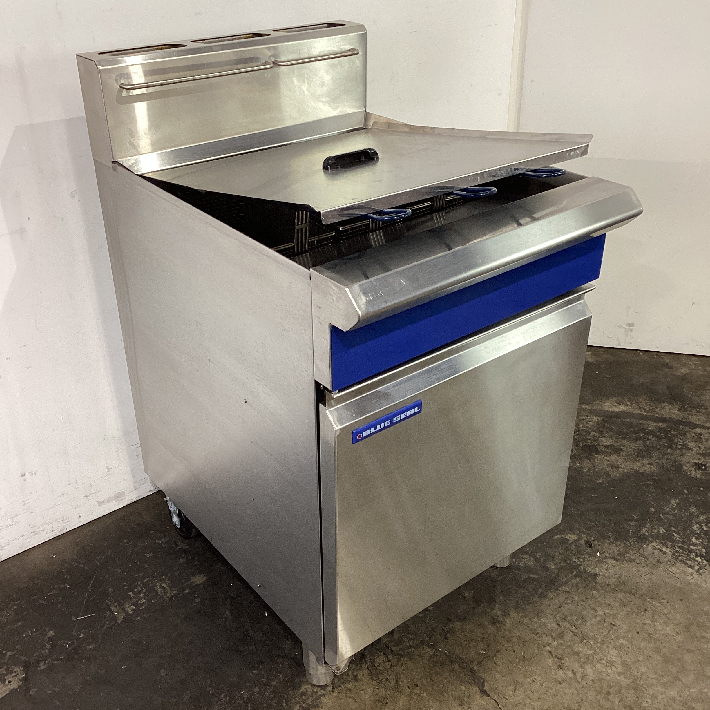 Blue Seal GT60 Fryer - 876434