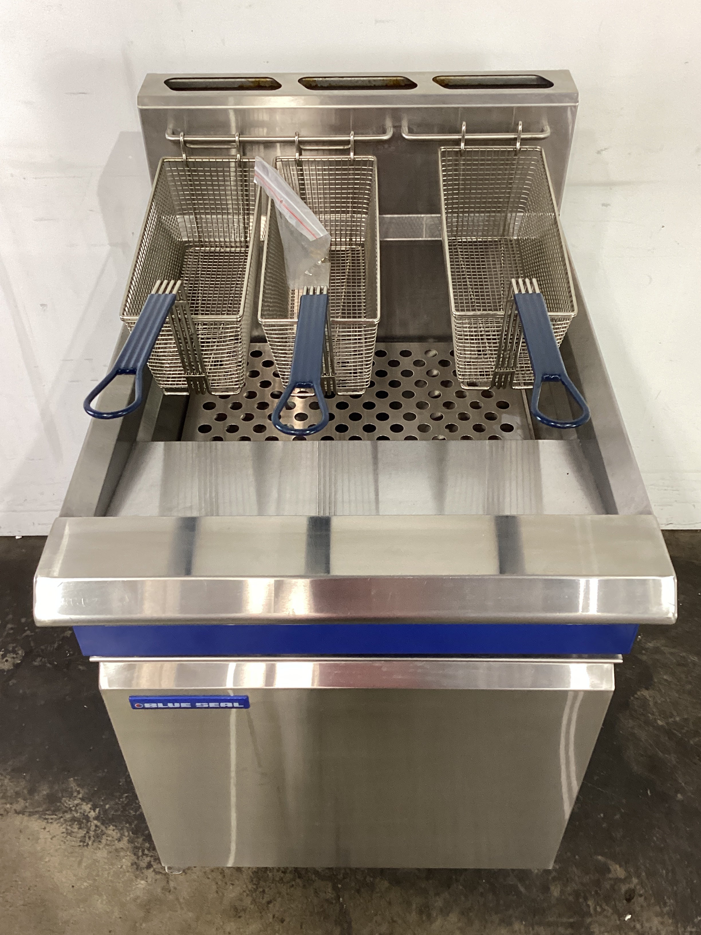Blue Seal GT60 Fryer - 876434