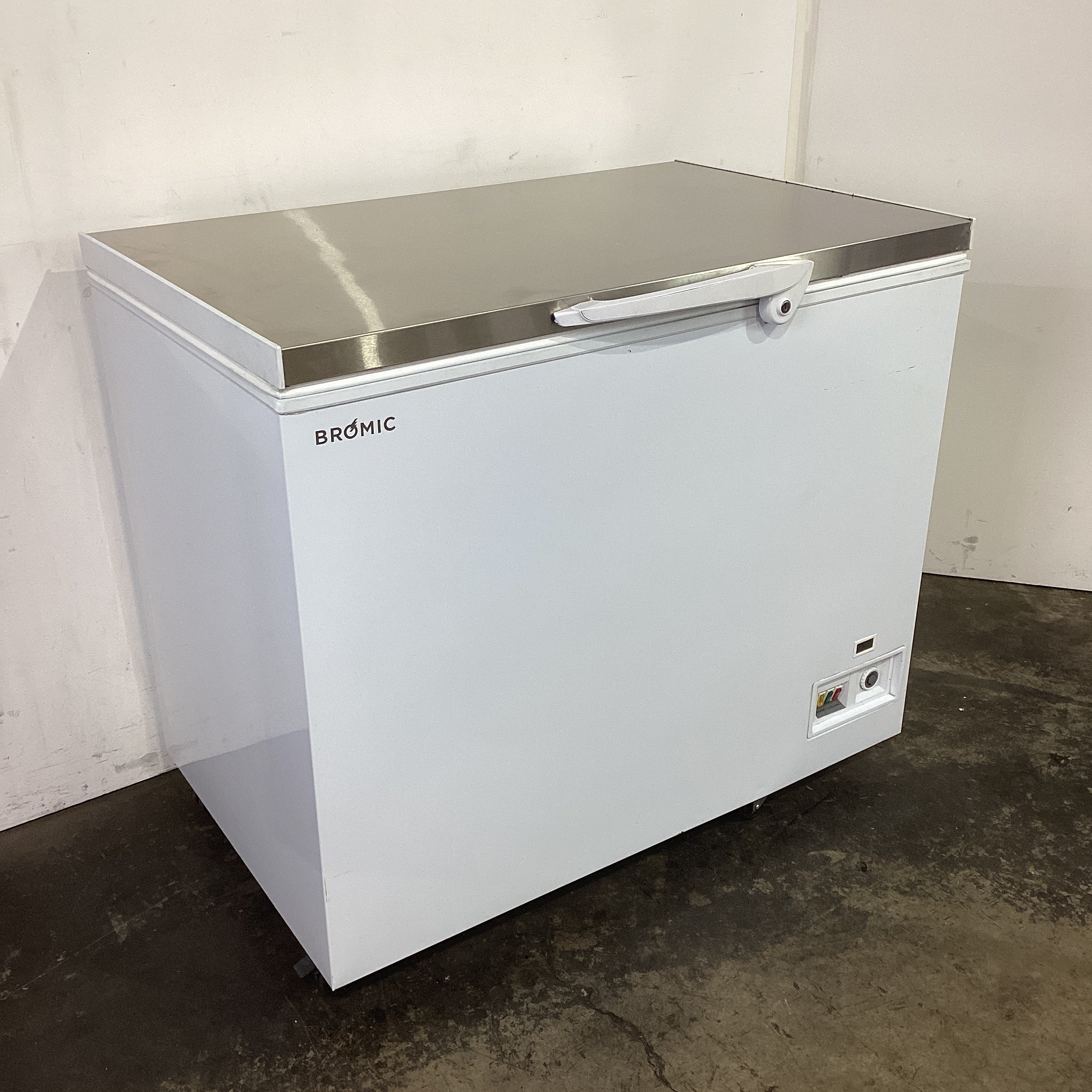 Bromic CF0300FTSS-NR Chest Freezer - 876437