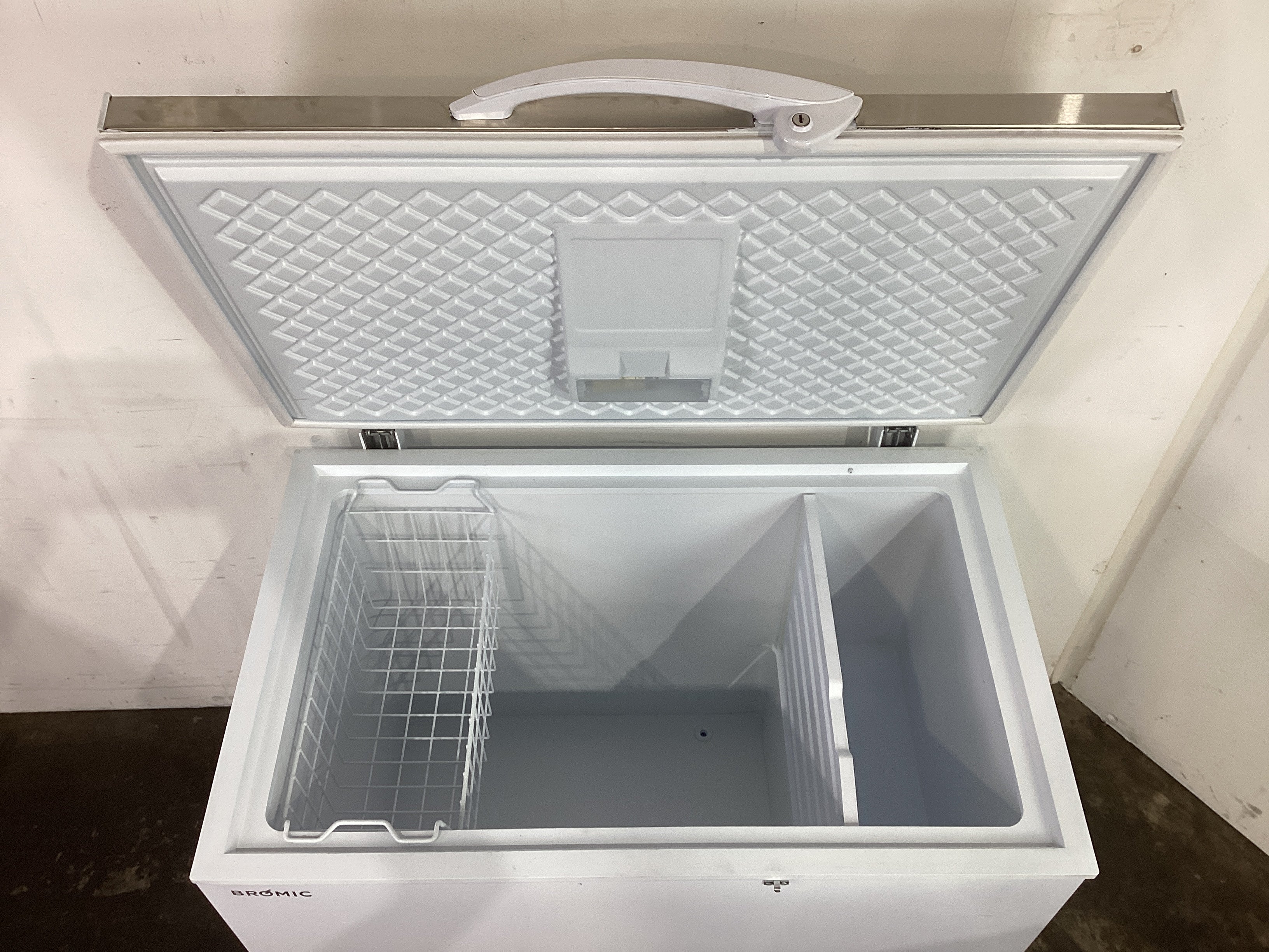 Bromic CF0300FTSS-NR Chest Freezer - 876437