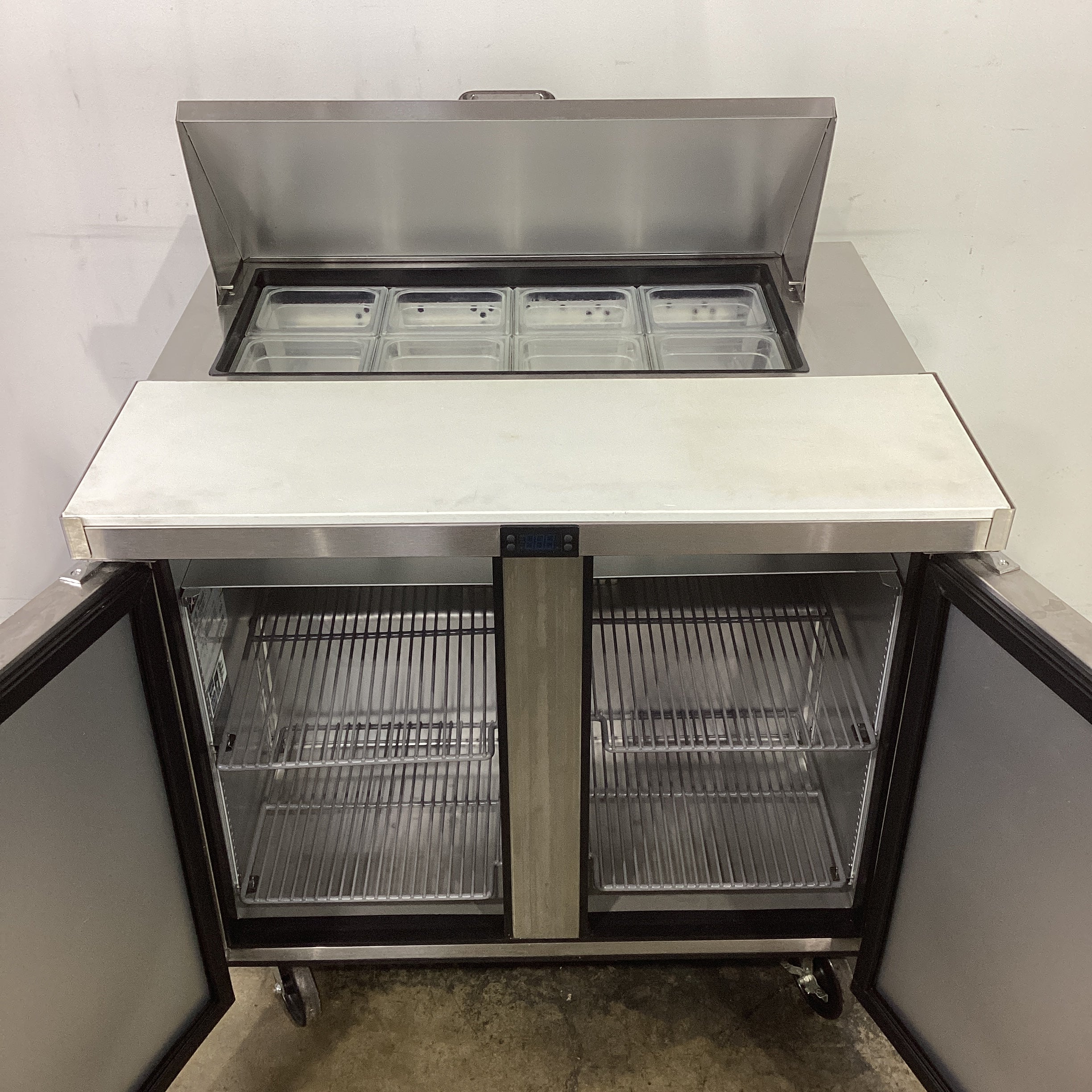 True Refrigeration TSSU-36-08-HC Prep Fridge - 876439