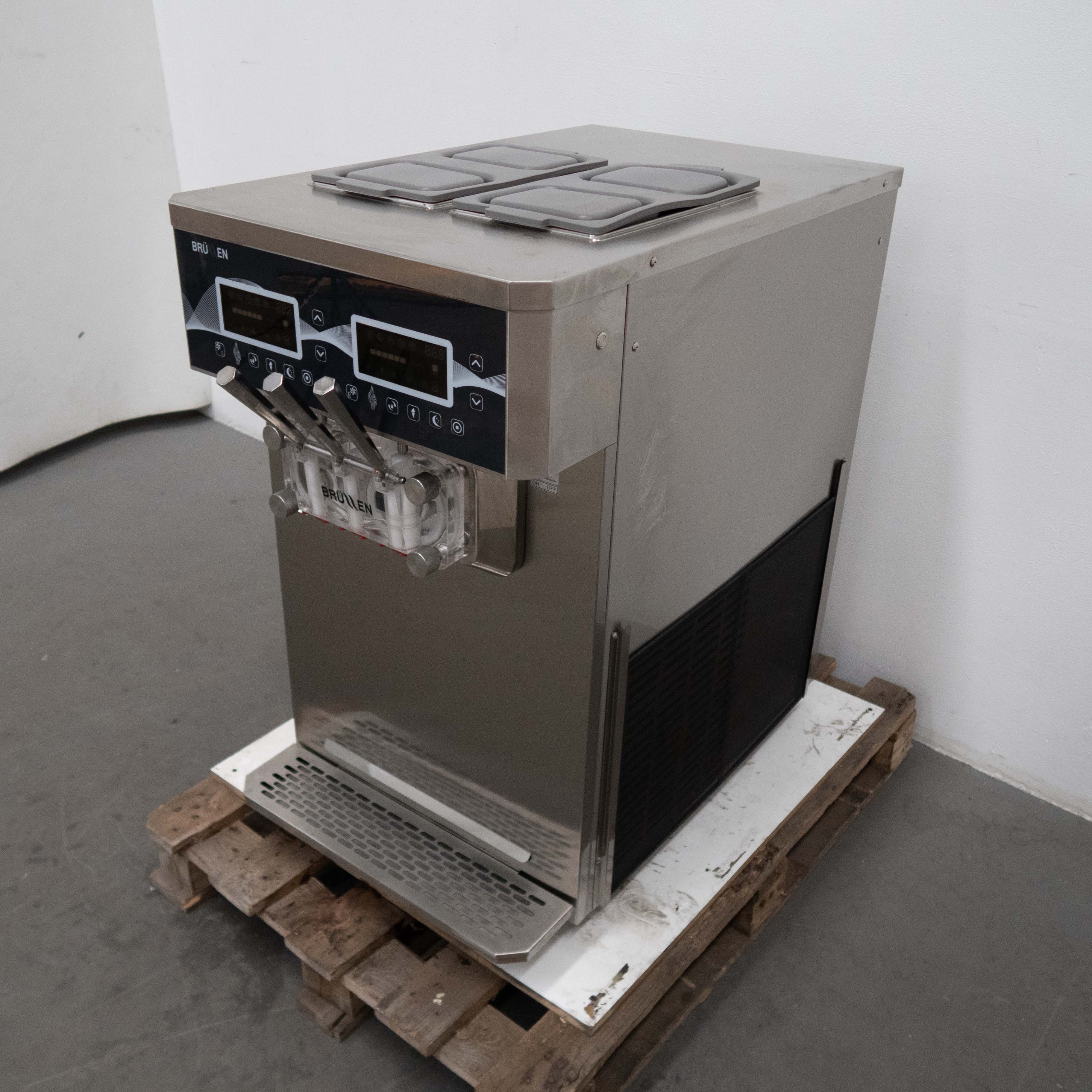 Brullen i26 Pro Twin System Gravity Feed Ice Cream Machine - 876612