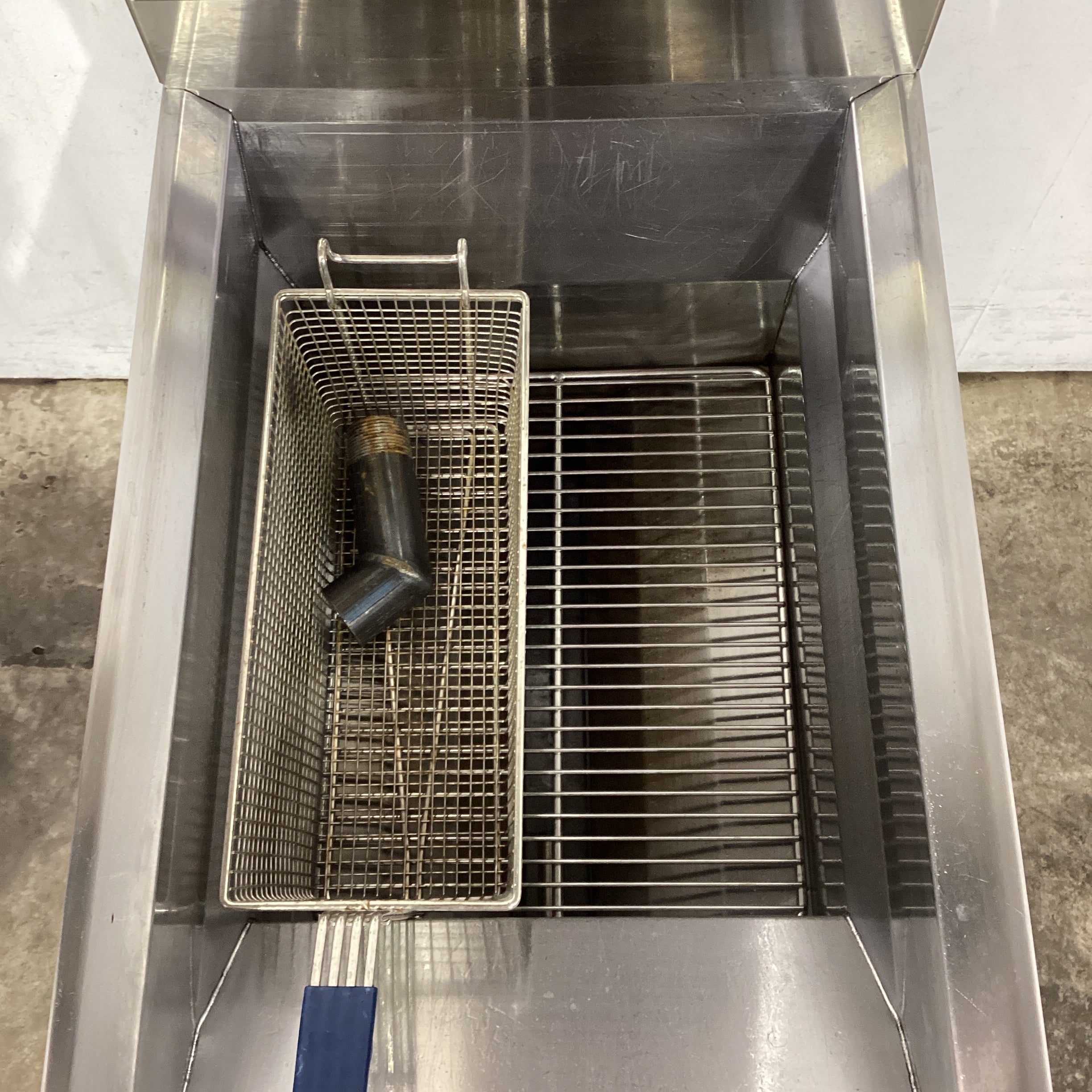 B&S RF-400 Fryer - 876728