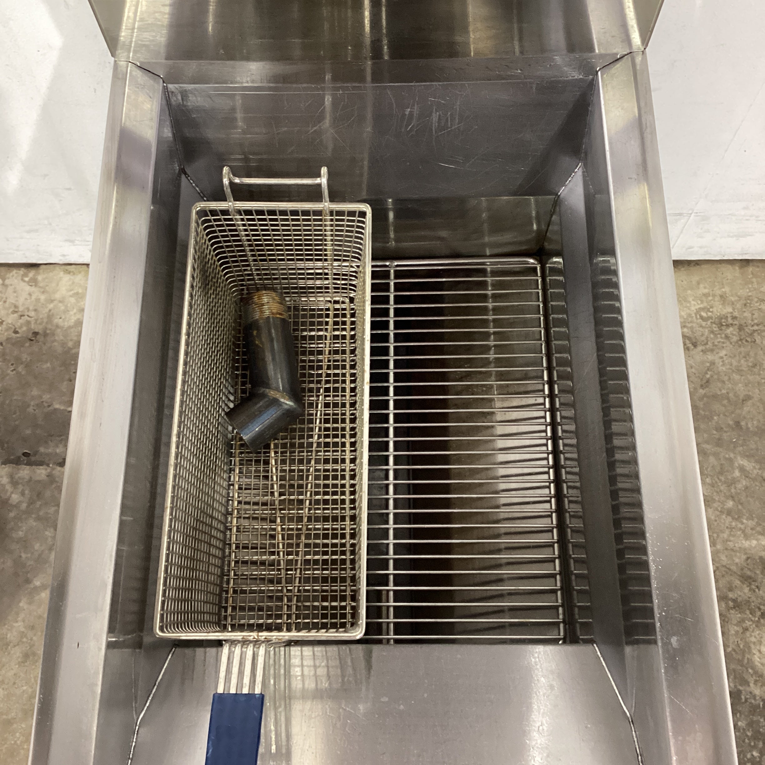 B&S RF-400 Fryer - 876729