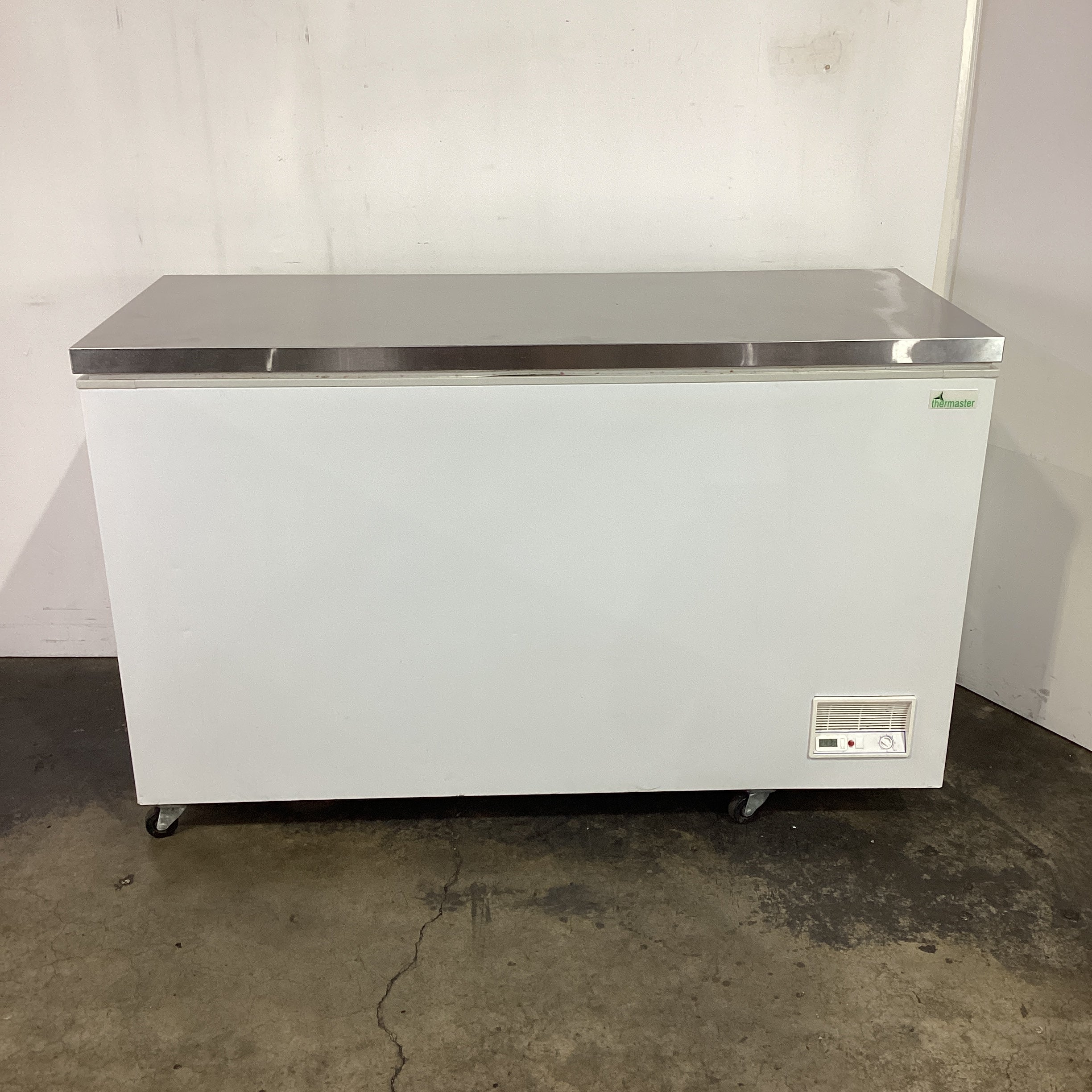 Federal BD598F Chest Freezer - 877177