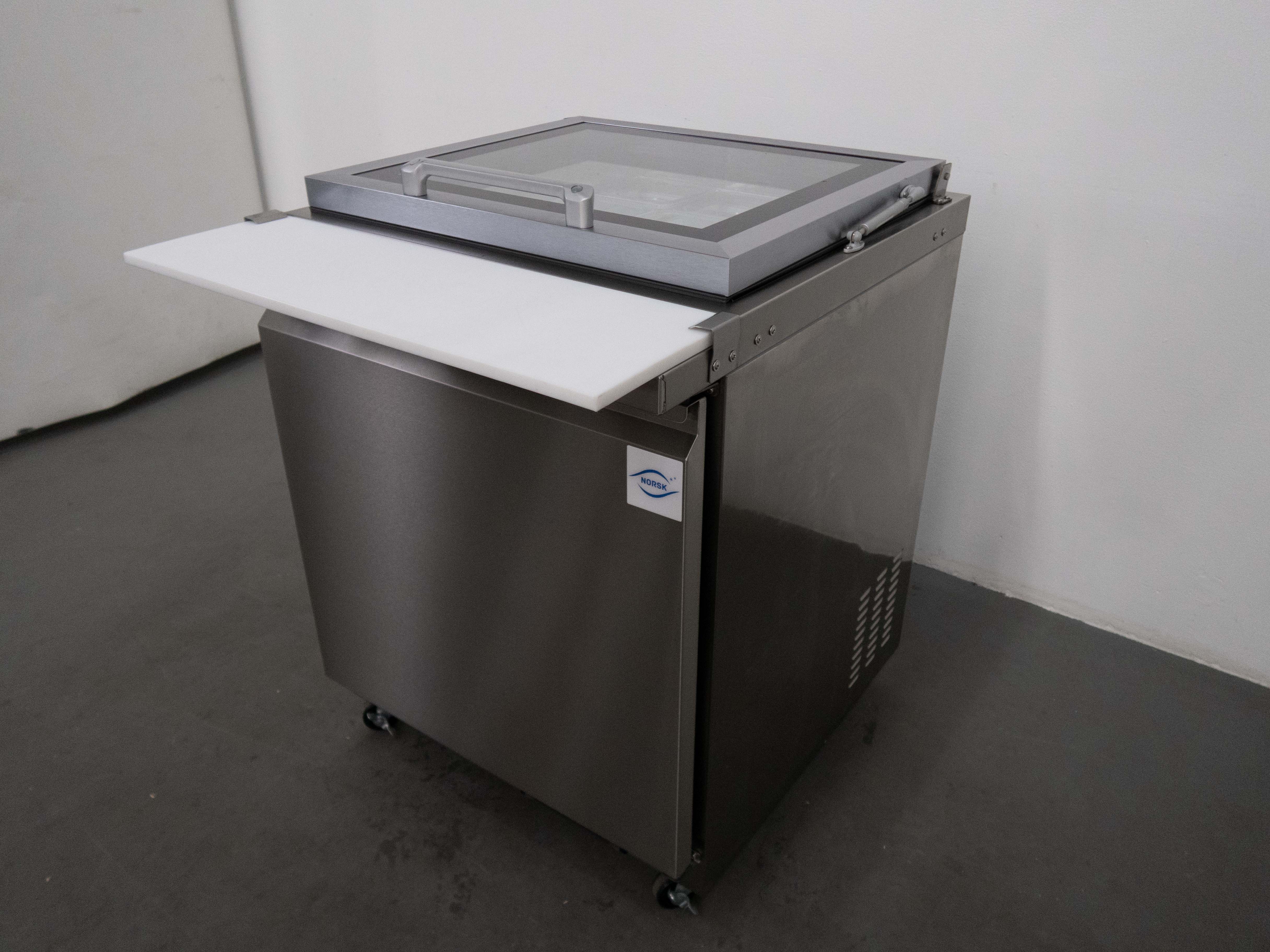 Norsk NSK-P750 Salad Prep Fridge - 877411