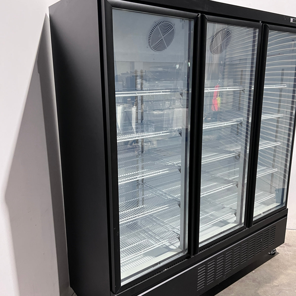 Exquisite SMC1600 Upright Fridge - 877981