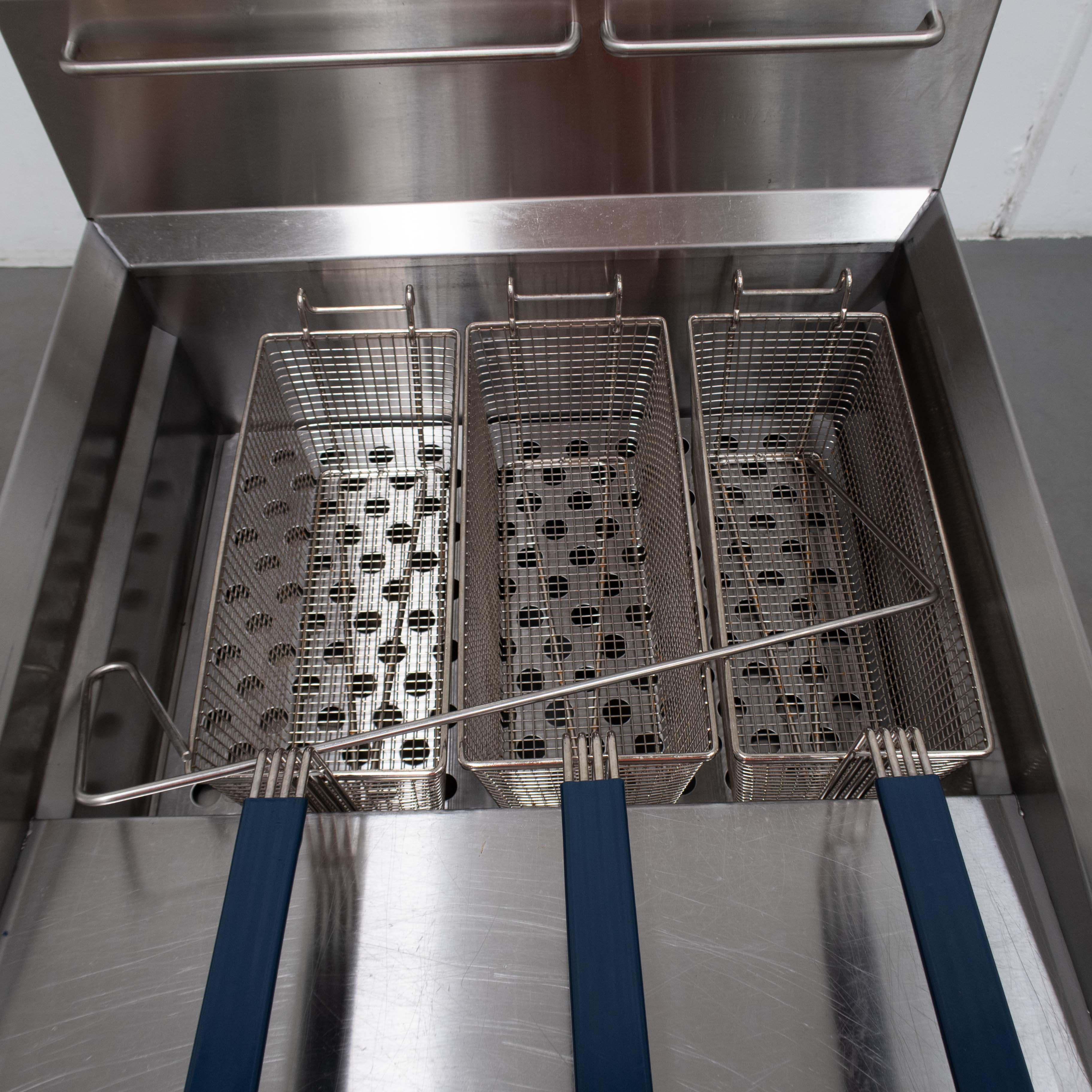 Blue Seal GT60 Fryer - 879228