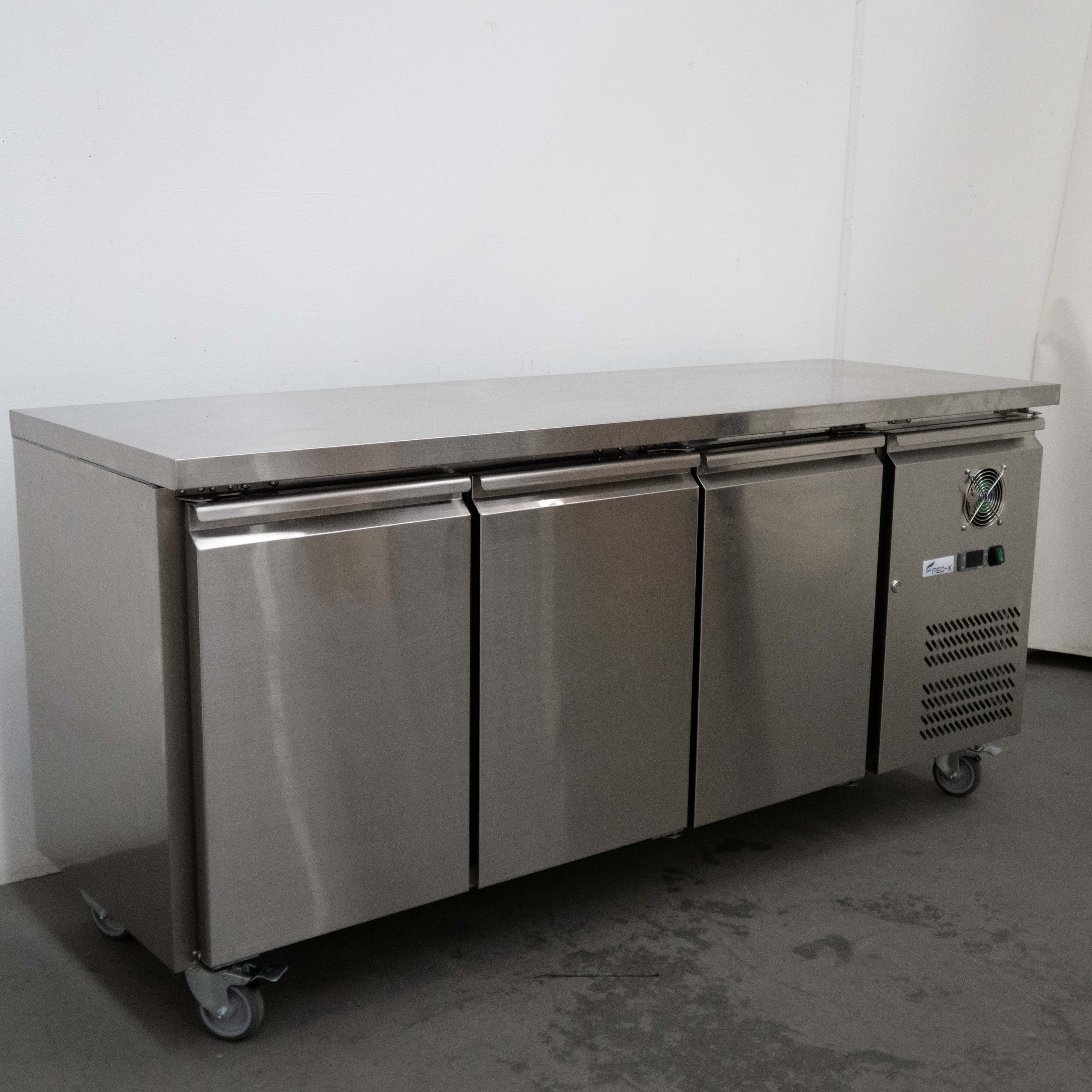 FED-X XUB6C18S3V Bench Fridge - 880314