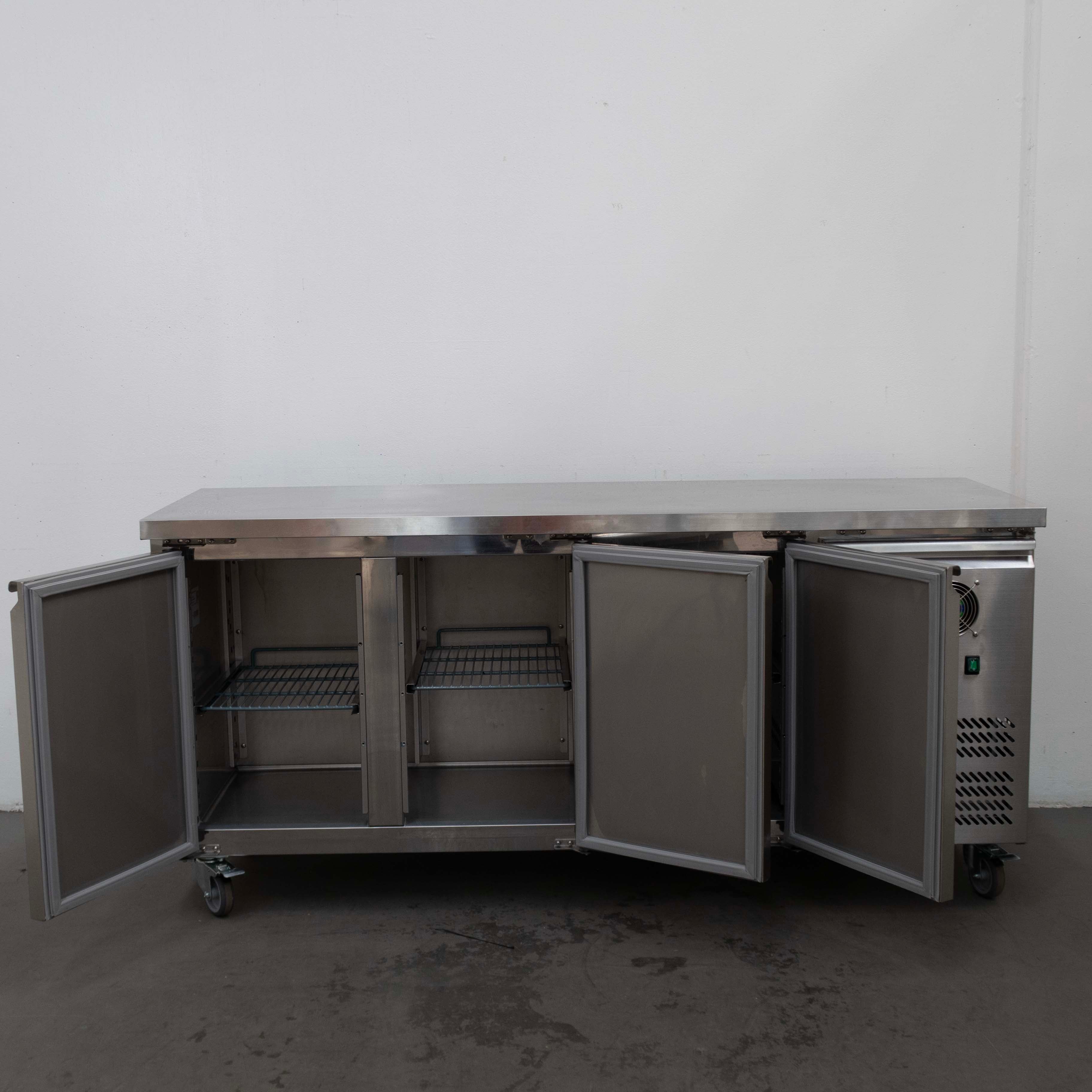 FED-X XUB6C18S3V Bench Fridge - 880314