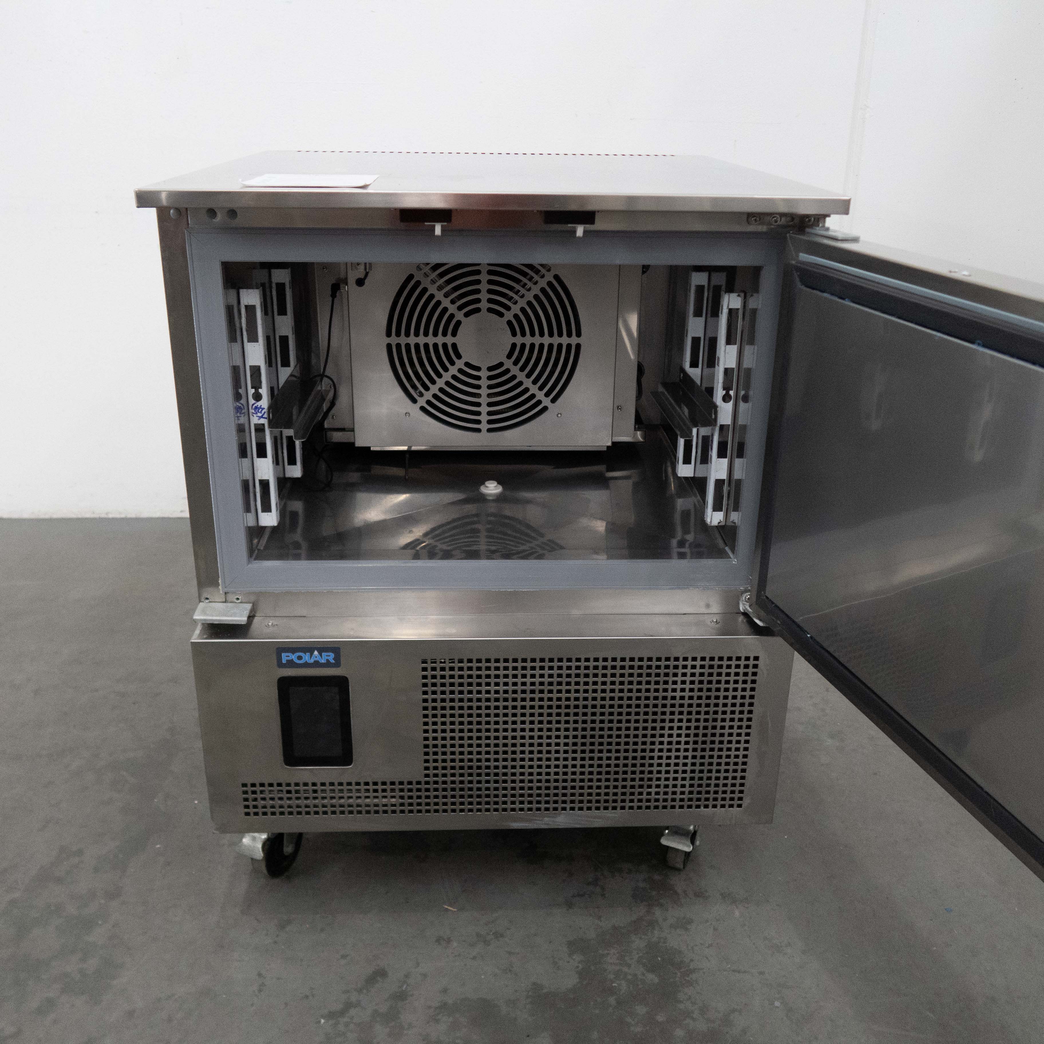 Polar UA015-A Blast Chiller/Freezer - 880443