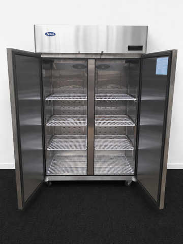 Atosa MBF8005GR Upright Fridge - 880680