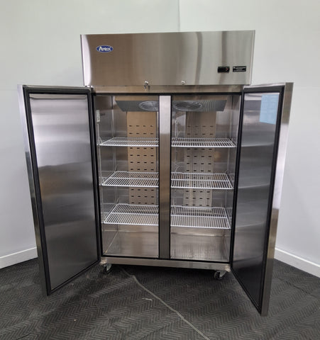 Atosa YBF9218GR Upright Fridge - 880683