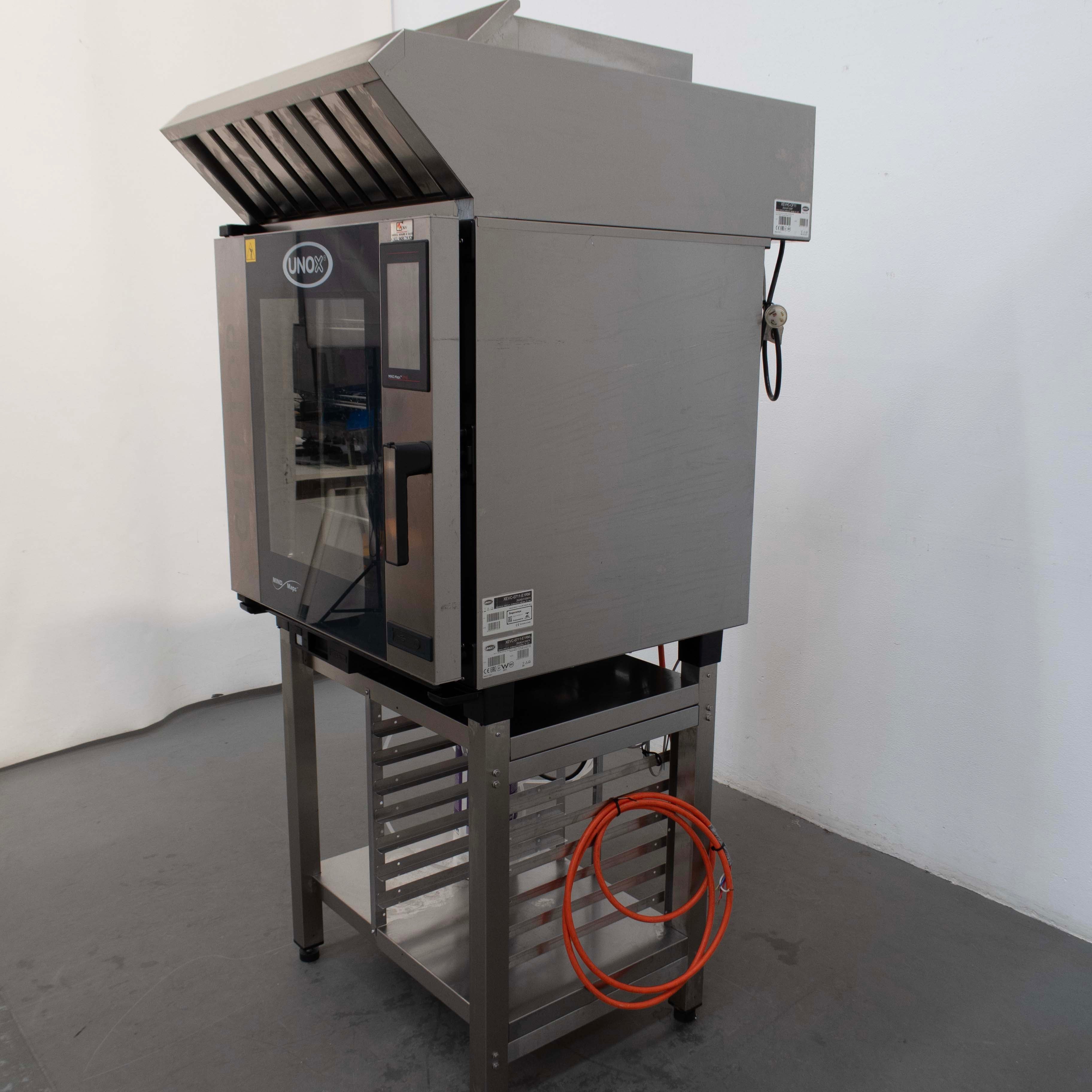 Unox XEVC-0711-E1RM Combi Oven + Hood with Steam Condensor - 881109