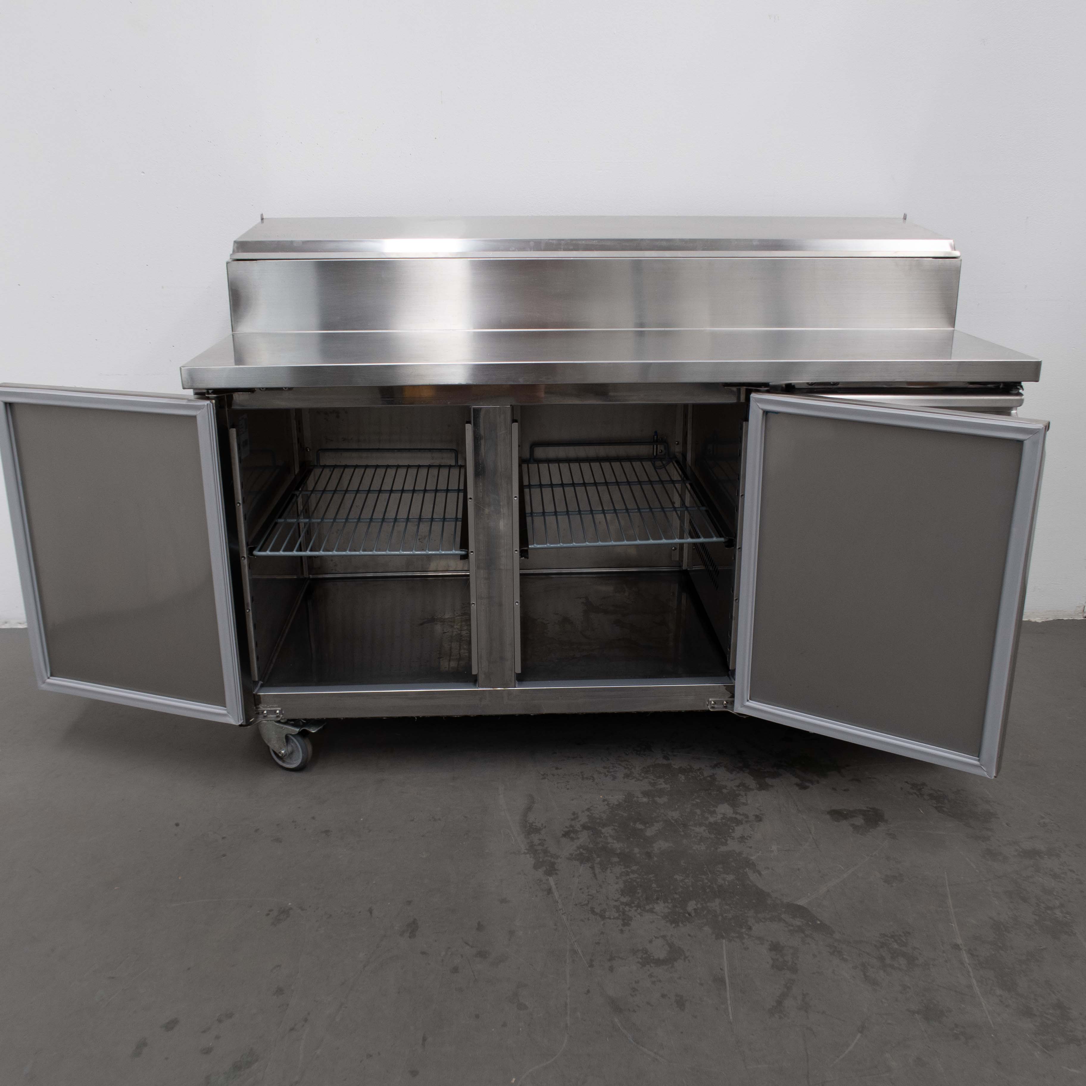 FED-X XSS8C15S2V Sandwich Prep Bench - 881112