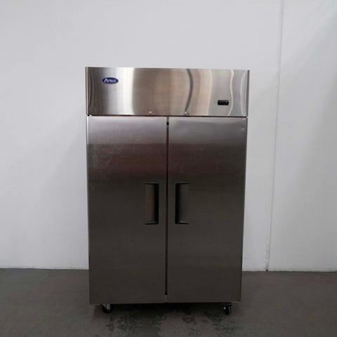 Atosa YBF9219 Upright Freezer - 884699