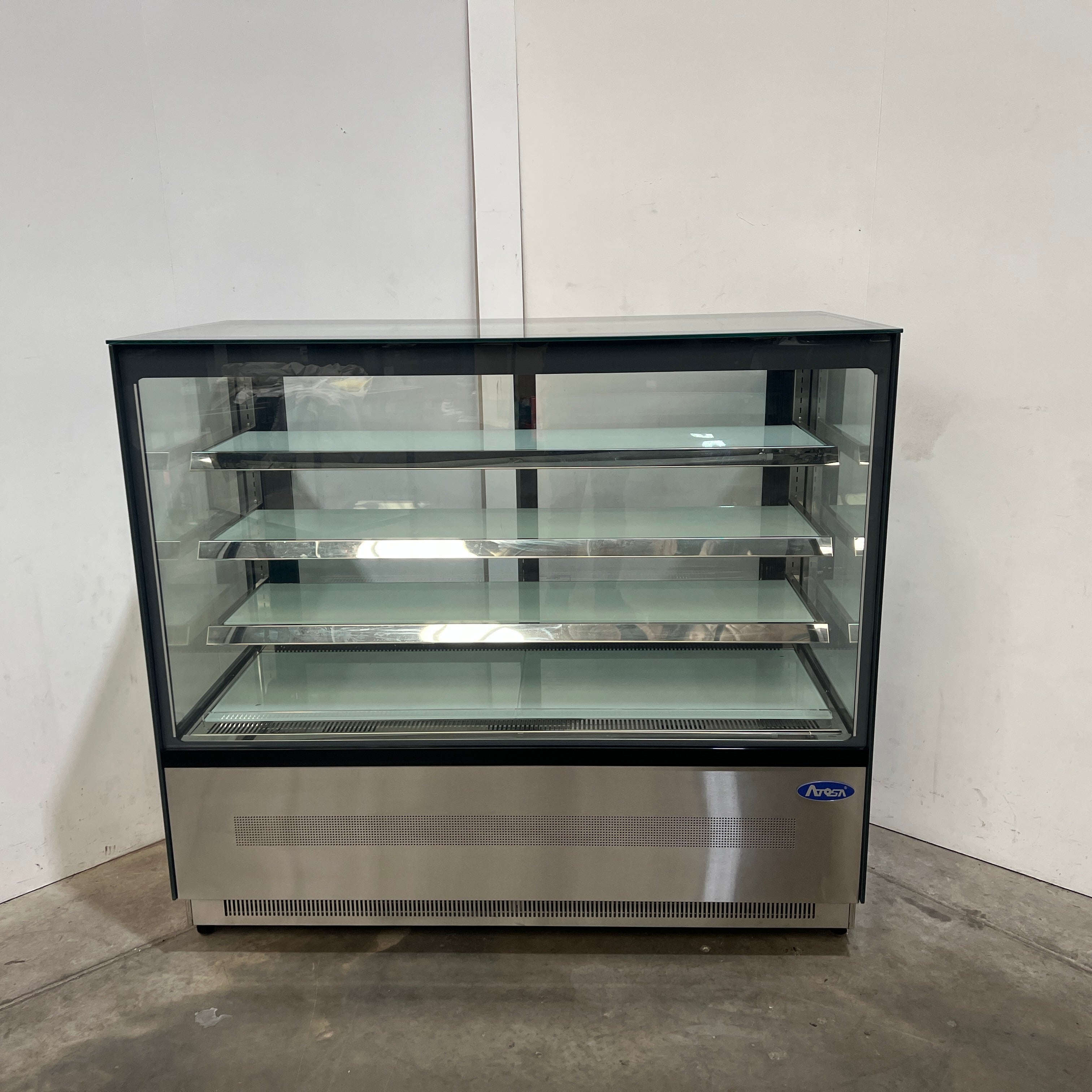 Atosa WDF157Z Cake Display - 885096