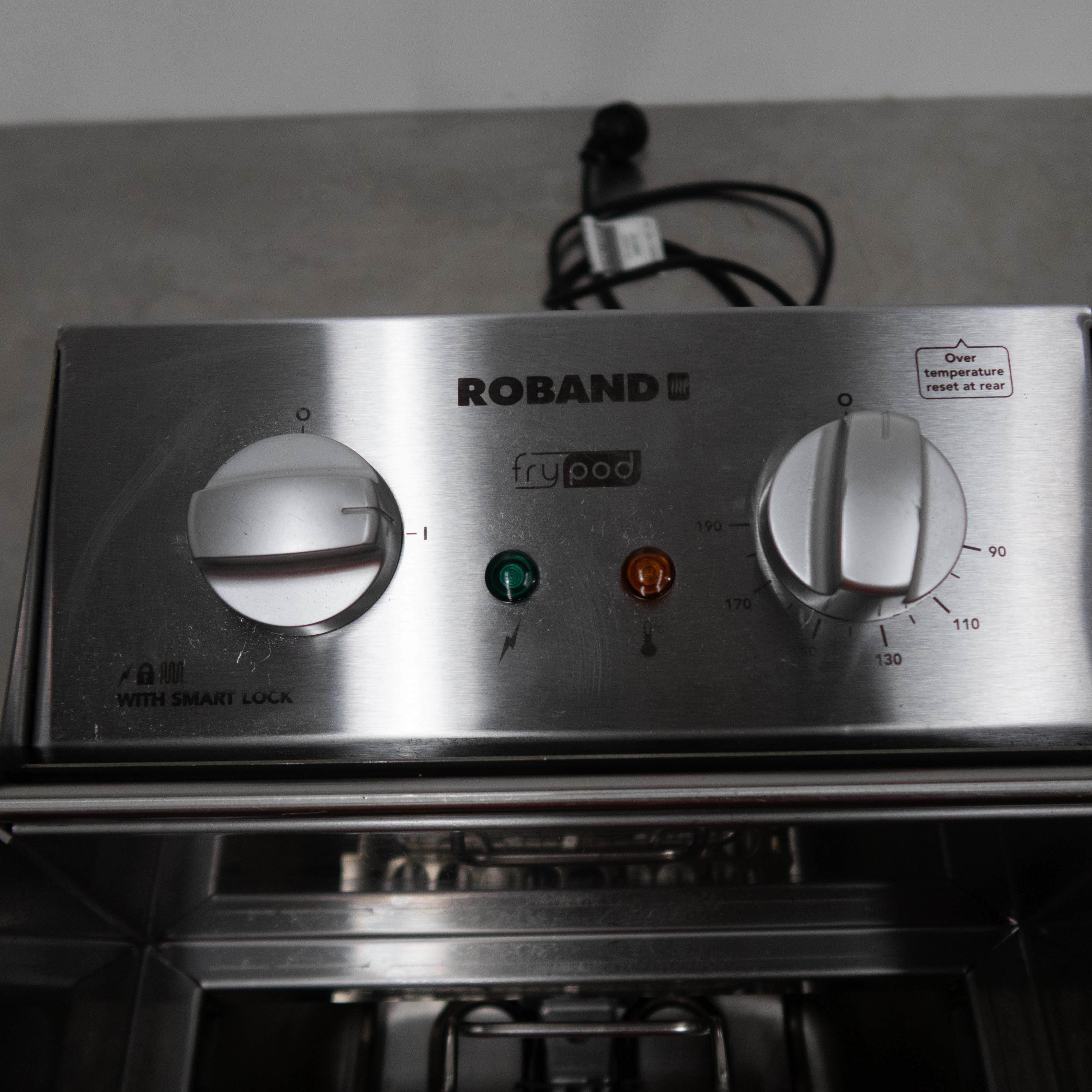 Roband FR15 Countertop Fryer - 885441