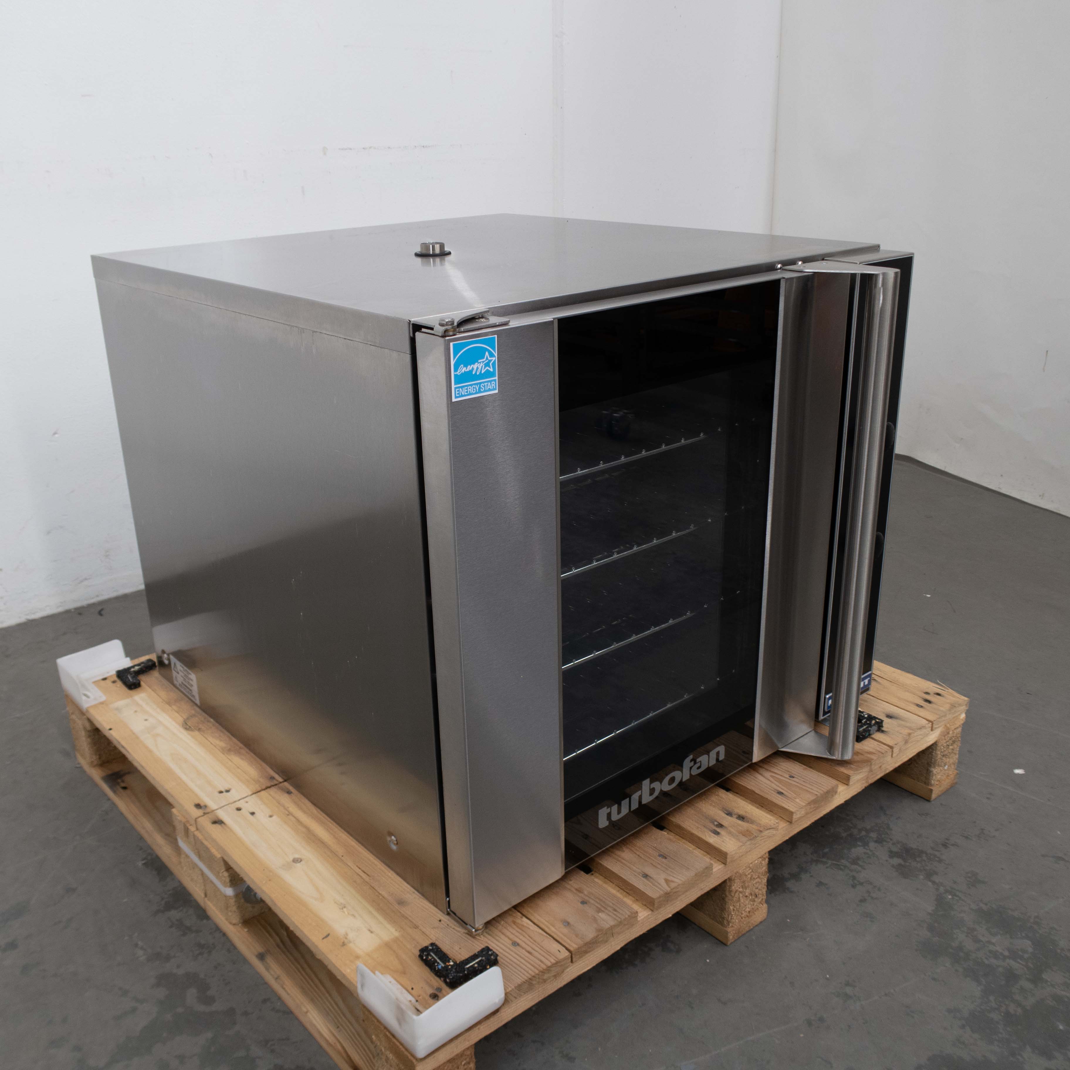 Turbofan E32D4 Convection Oven - 885452